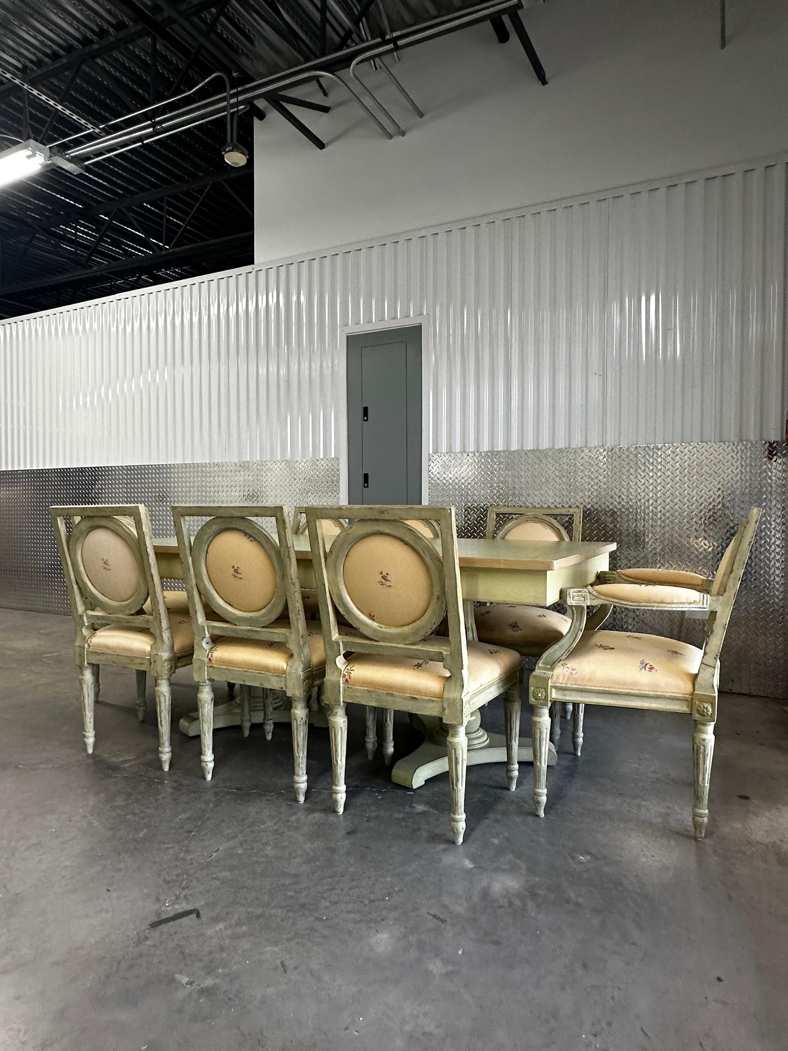 American 1960s Baker Country French Farmhouse Green Yellow Floral Dining Set, Set of 9 For Sale