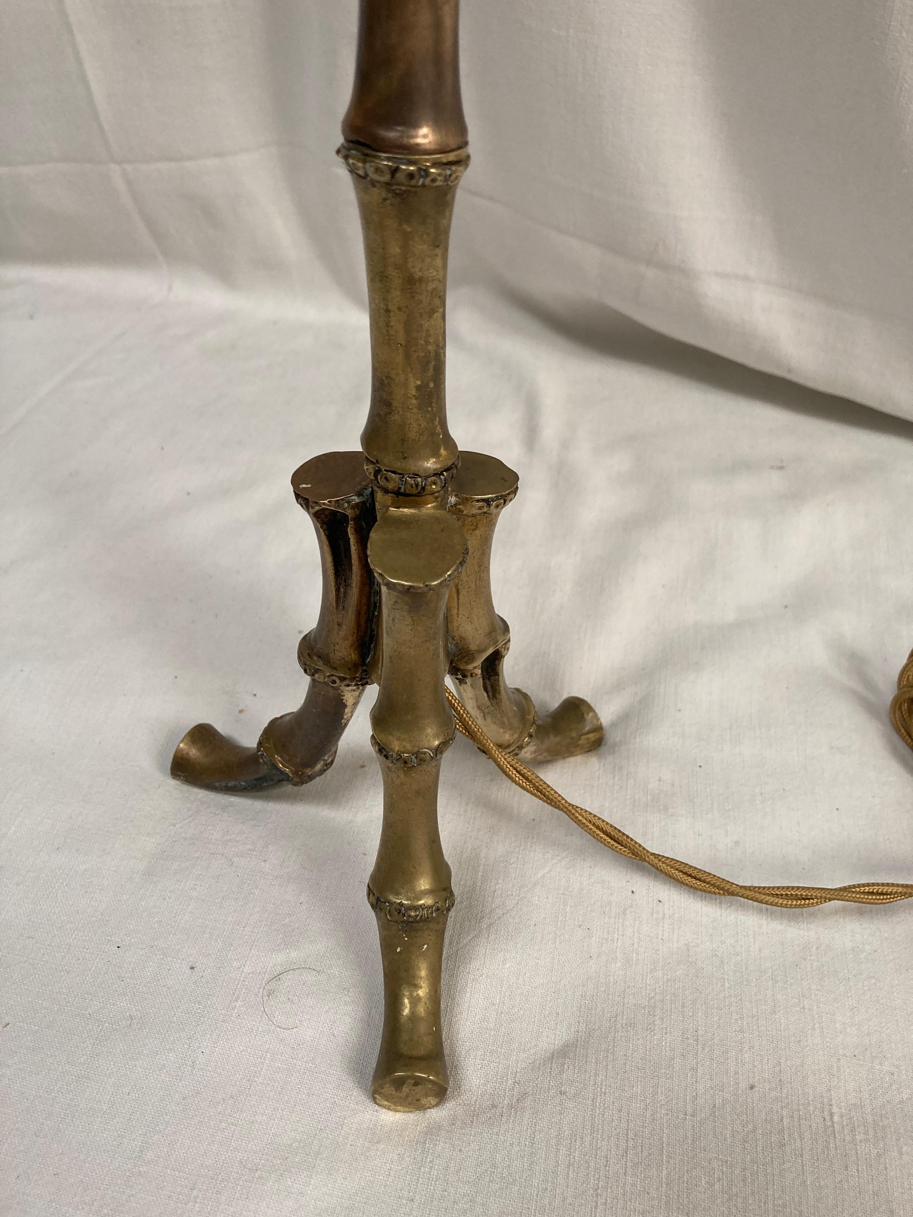 Lampe de table en bronze 