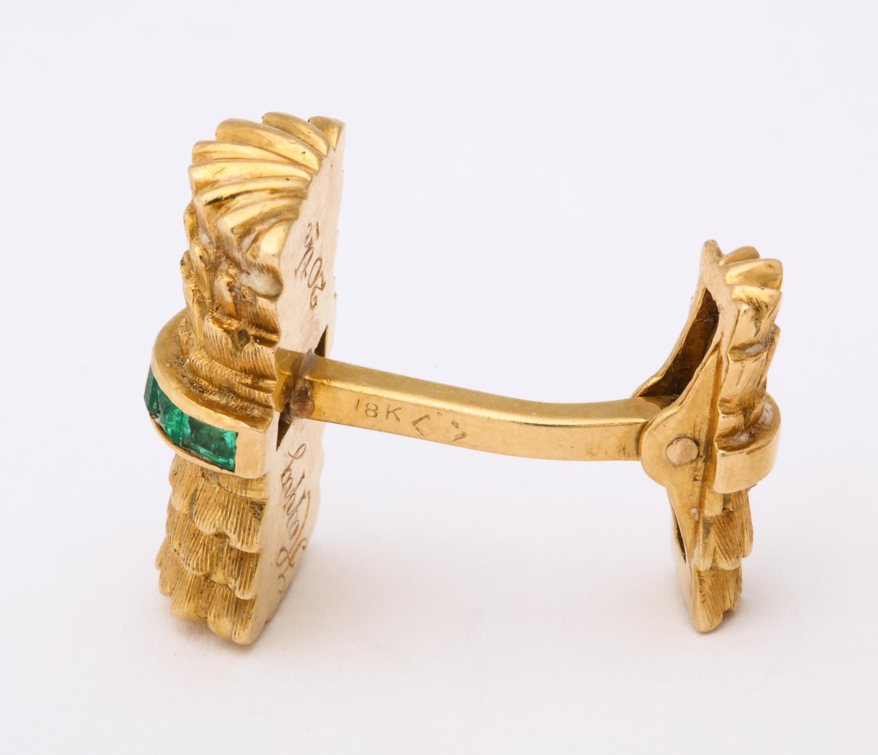 1960s Bamboo Design Calibre Cut Emerald and Florentine Gold Flip Up Cufflinks 5