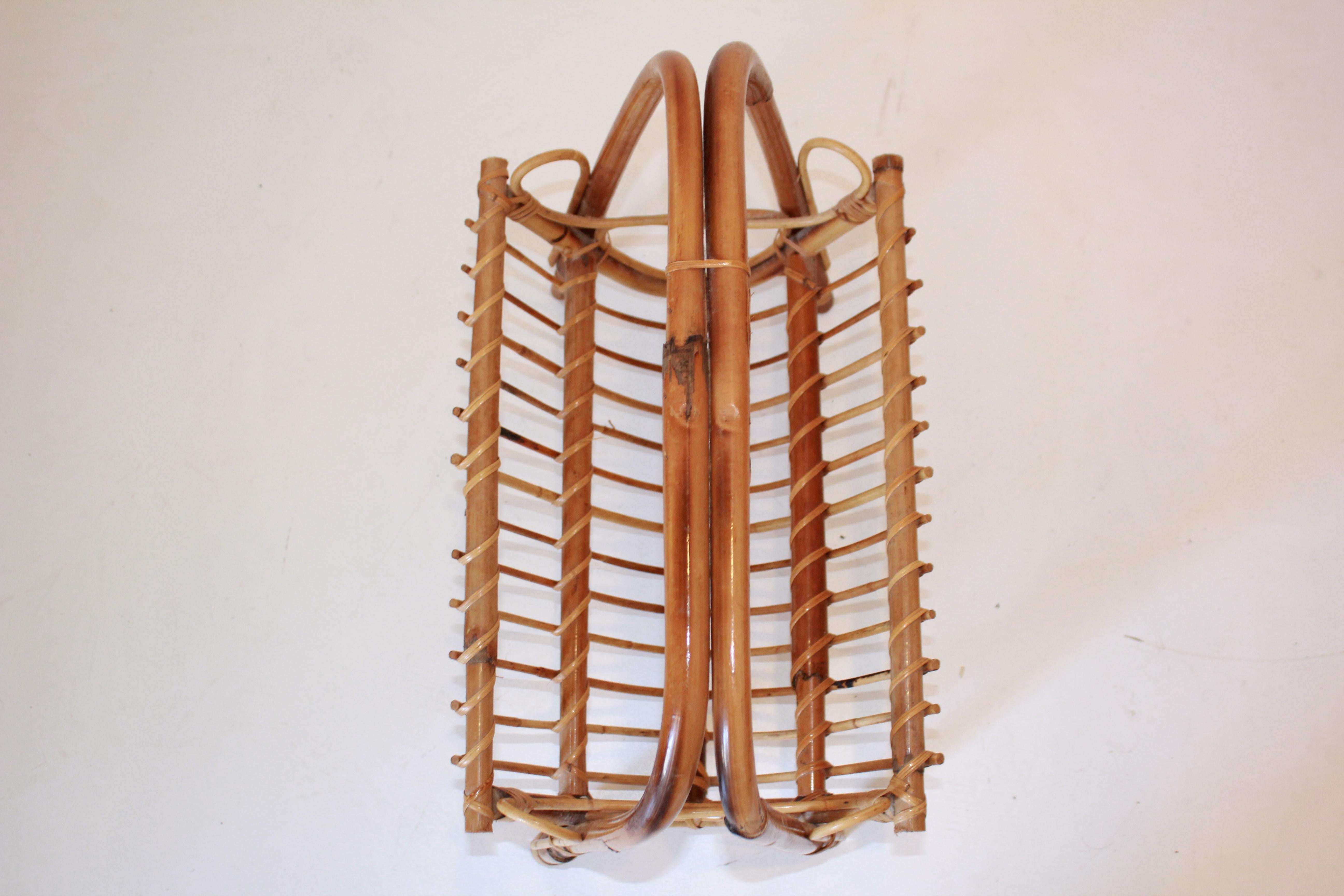 Bamboo Magazine Rack in Franco Albini Style, Italy 1960s For Sale 1