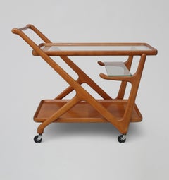 Chariot de bar des années 1960 par Cesara Lacca pour Cassina (IT) ; cadre en bois et verre