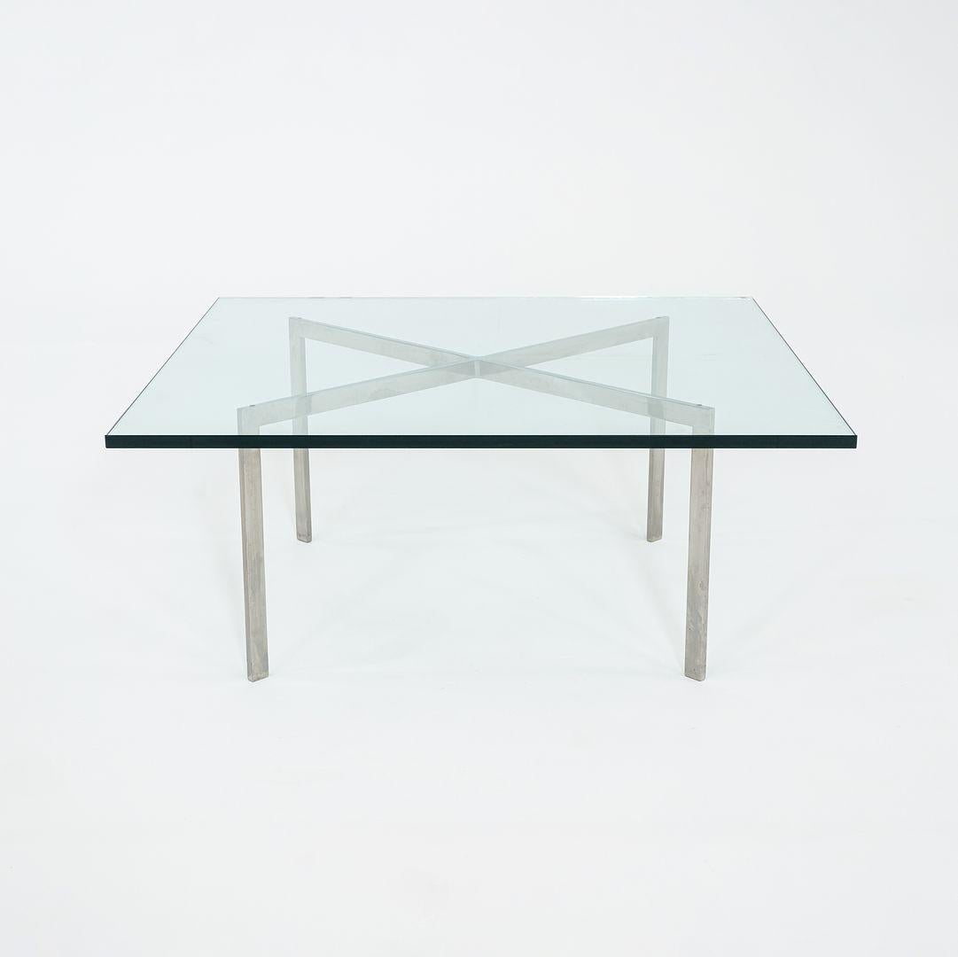 Mesa baja Barcelona de acero inoxidable de los años 60, de Mies van der Rohe para Knoll c/marca en venta 1