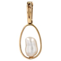 1960s Baroque Pearl 18 Karat Yellow Gold Pendant