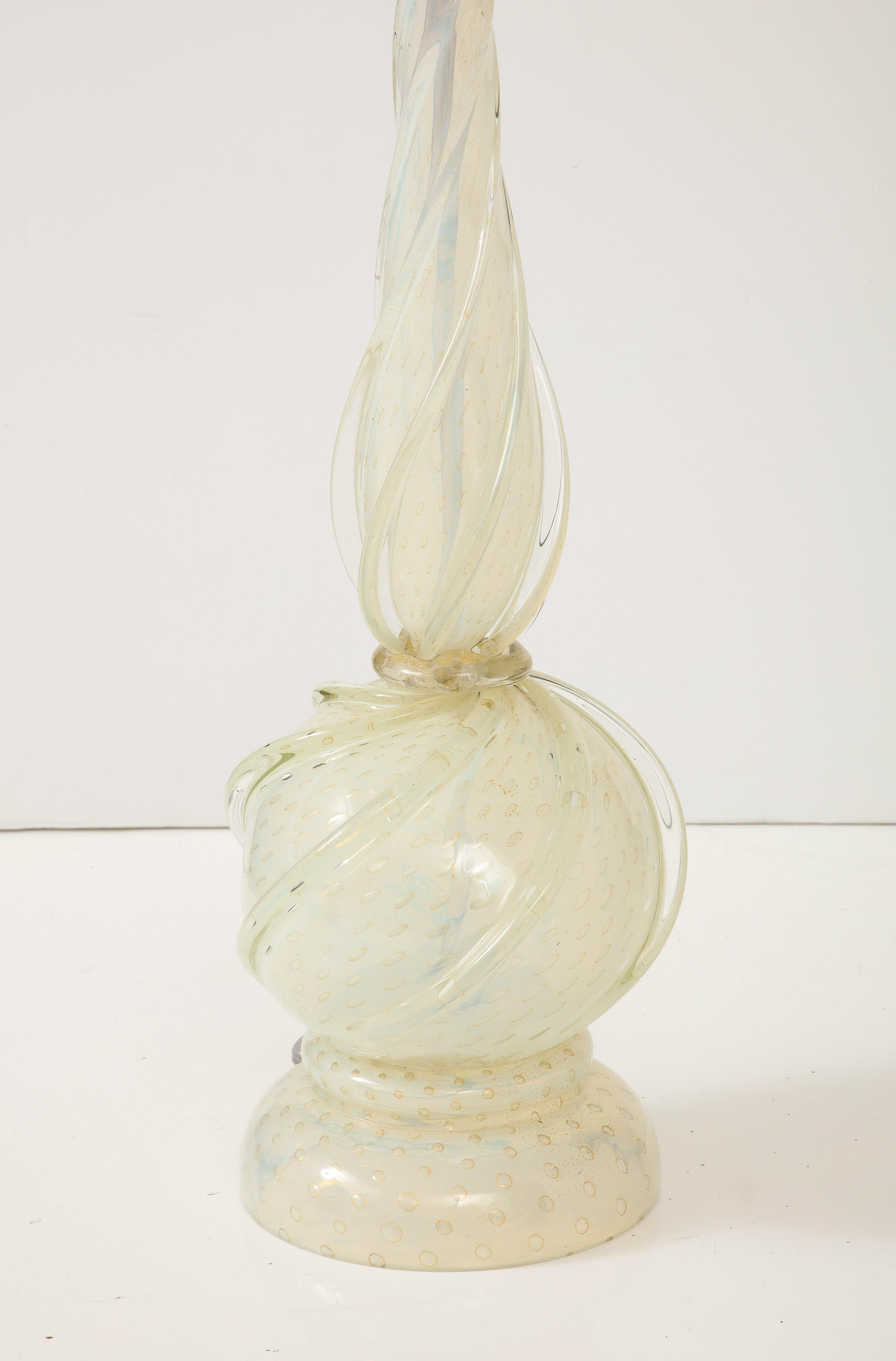1960er Jahre Barovier E Toso Murano Glas Tischlampe (Moderne der Mitte des Jahrhunderts) im Angebot