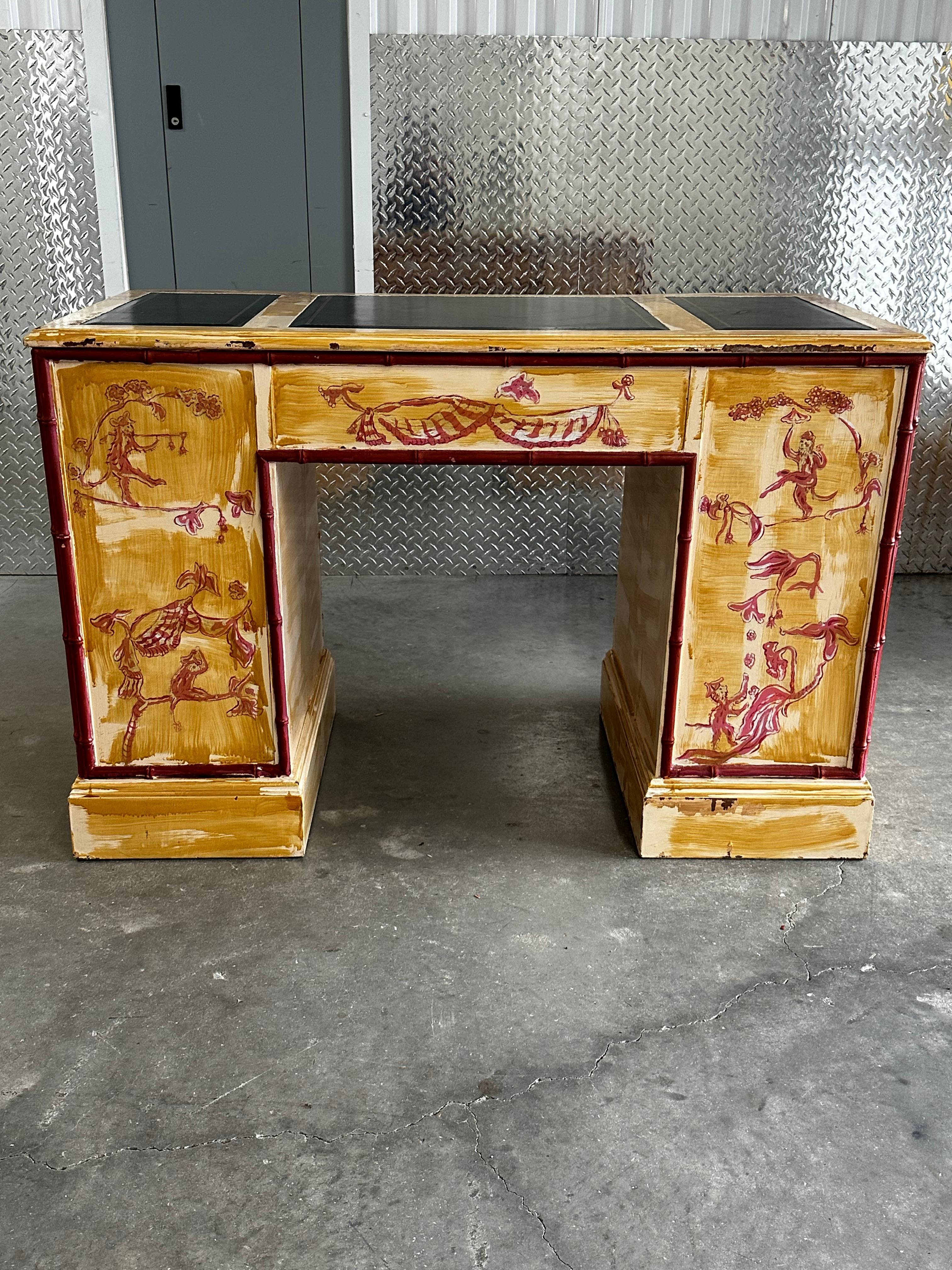 Scrivania Bassett del 1960 in finto legno di bambù dipinto in stile Chinoiserie Japandi in vendita 4