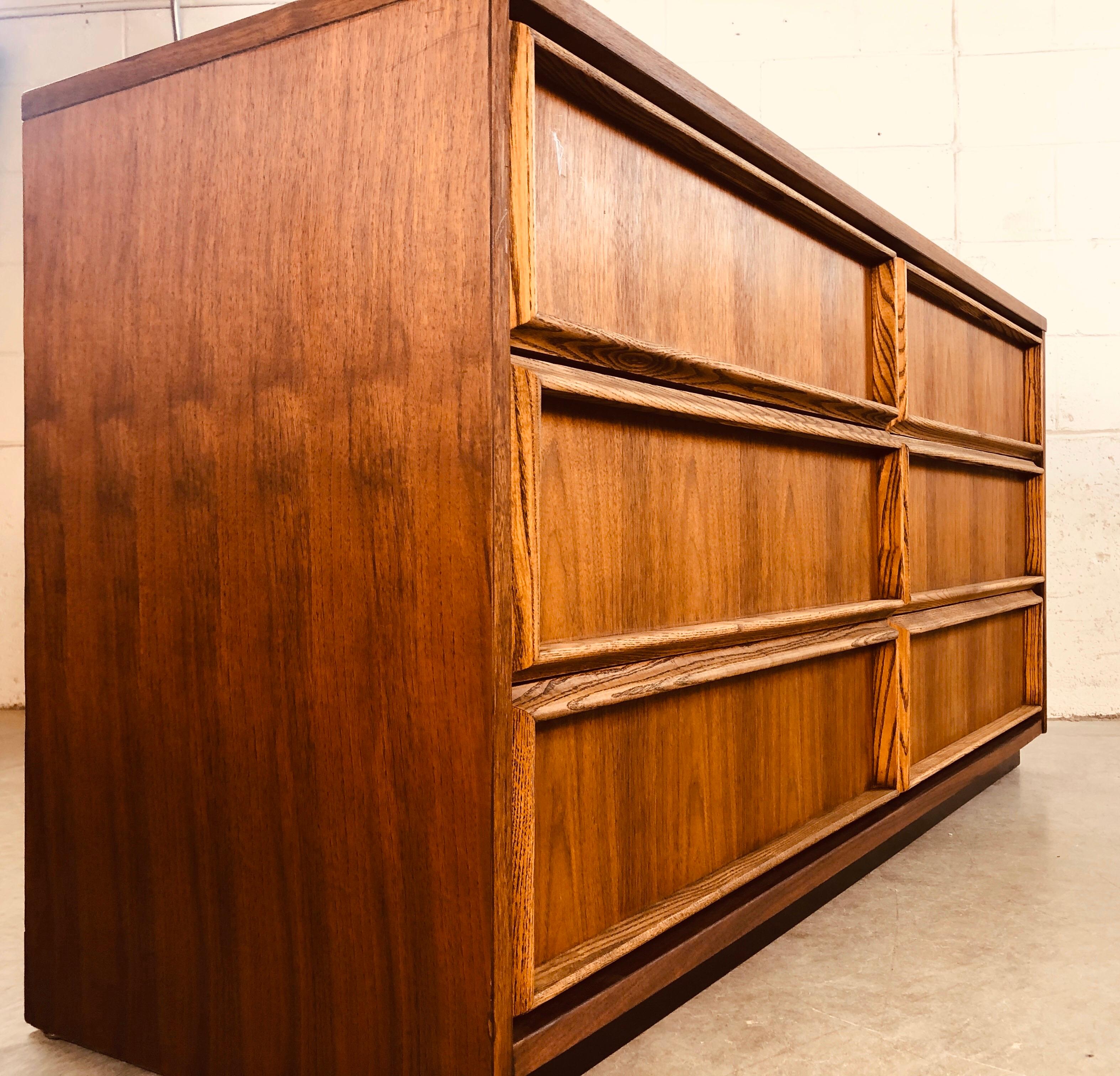 1960s Bassett Furniture Walnut Low Dresser 2