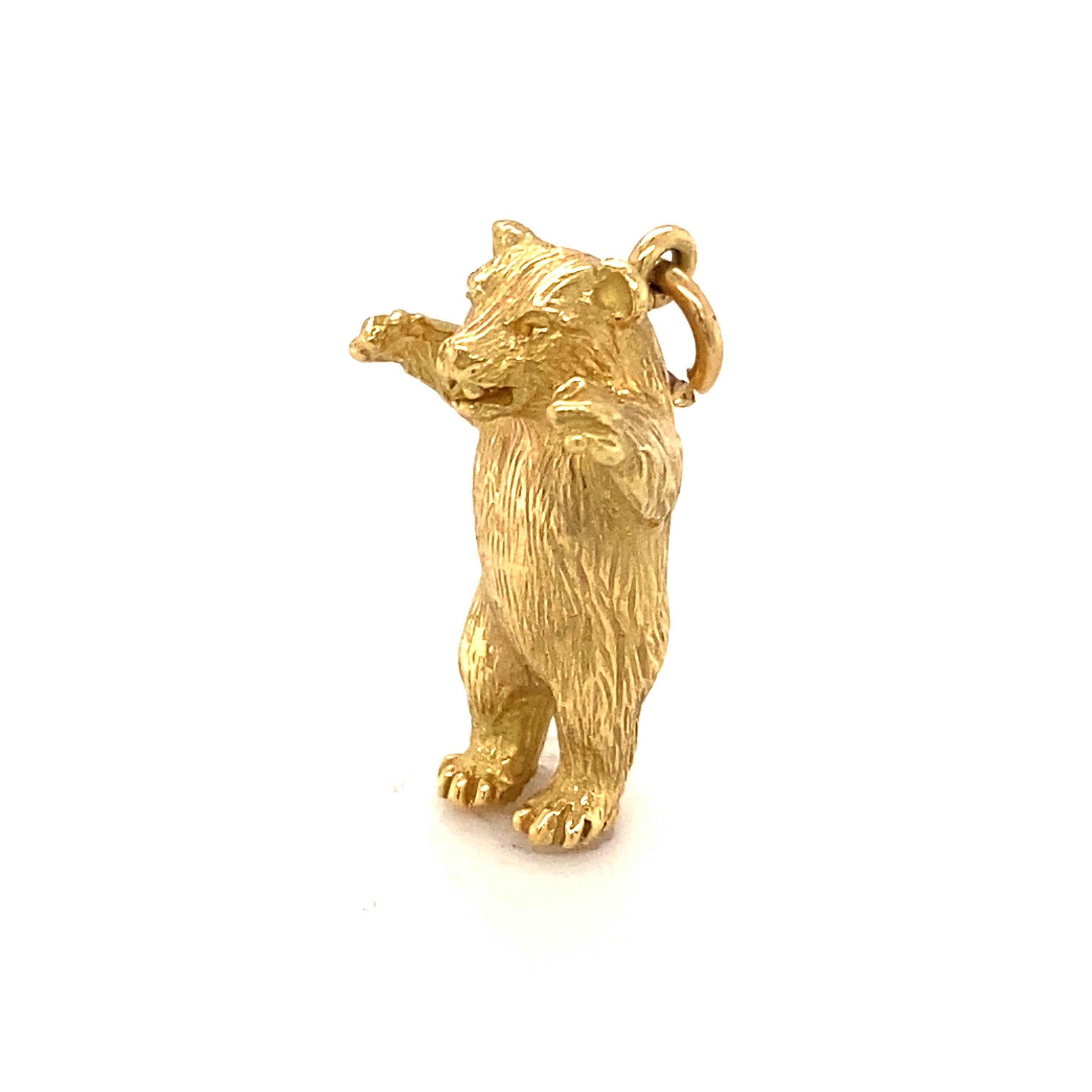 Retro 1960s Bear Pendant Charm in 18 Karat Yellow Gold For Sale