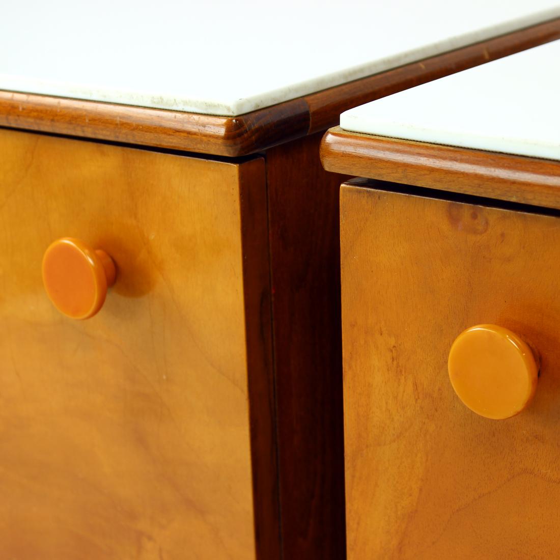1960s Bedside Tables In Walnut And White Glass, Czechoslovakia For Sale 4