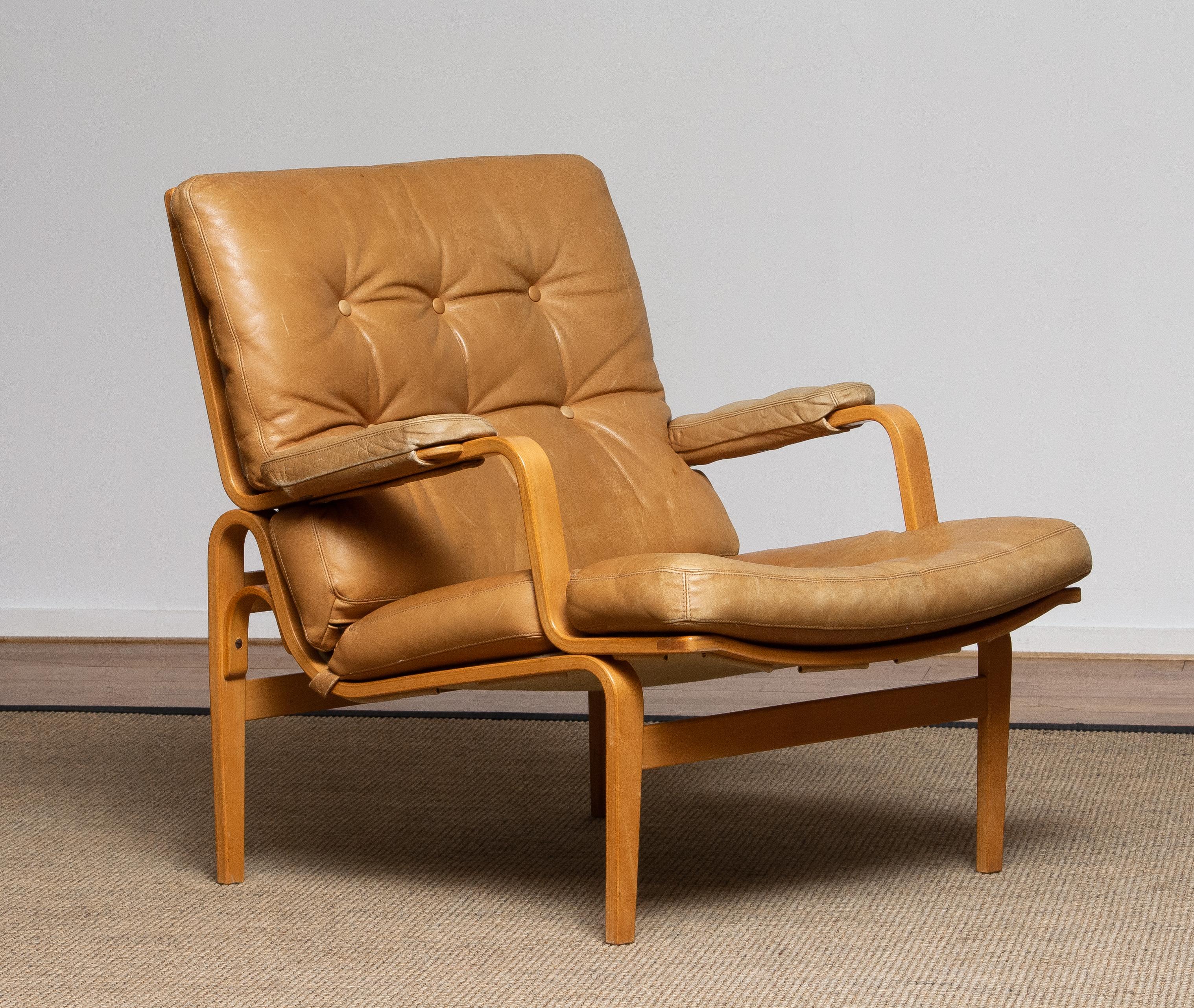Scandinavian Modern 1960s, Beech and Leather Lounge / Easy Chair by Bruno Mathsson for DUX in Camel