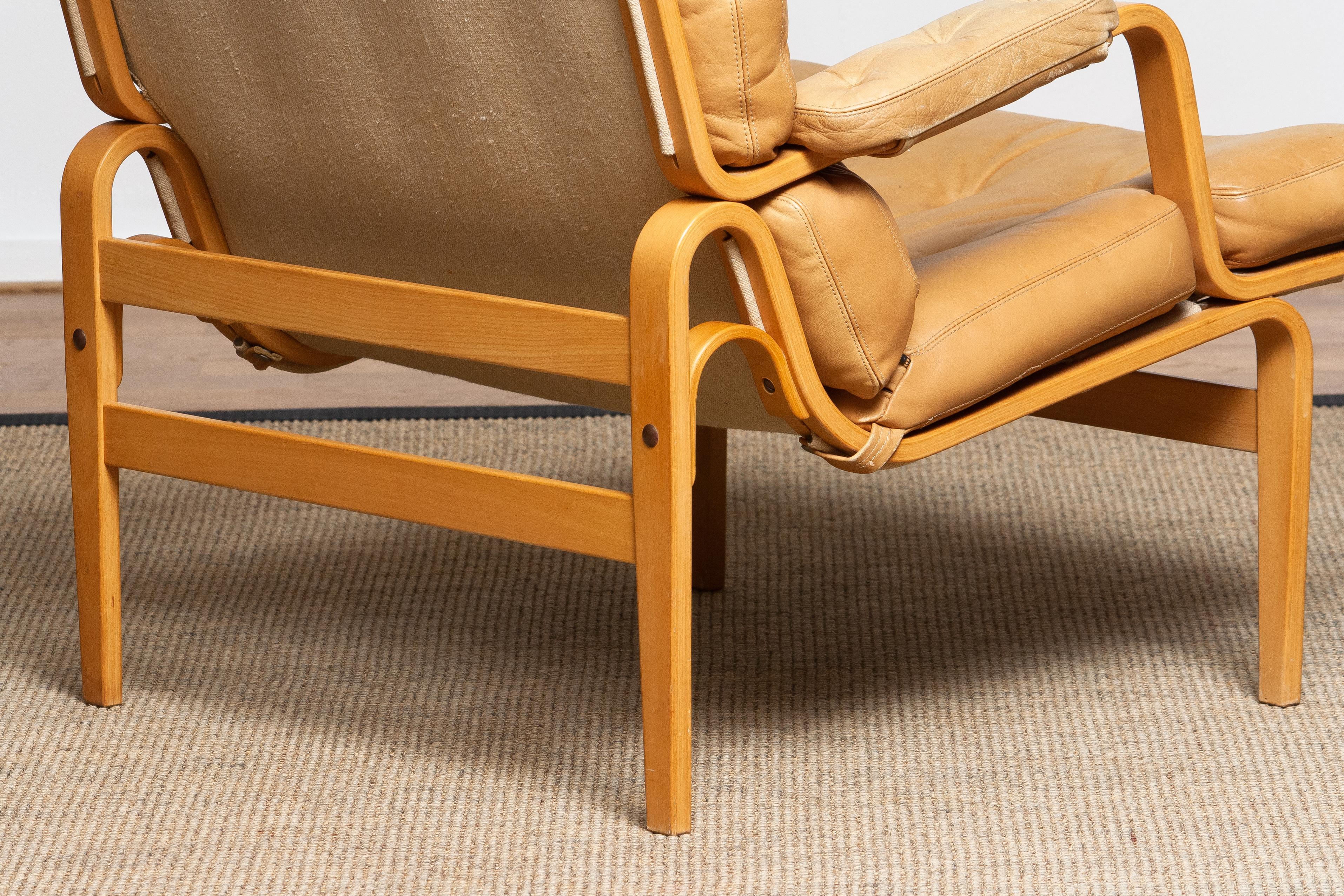 Mid-20th Century 1960s, Beech and Leather Lounge / Easy Chair by Bruno Mathsson for DUX in Camel