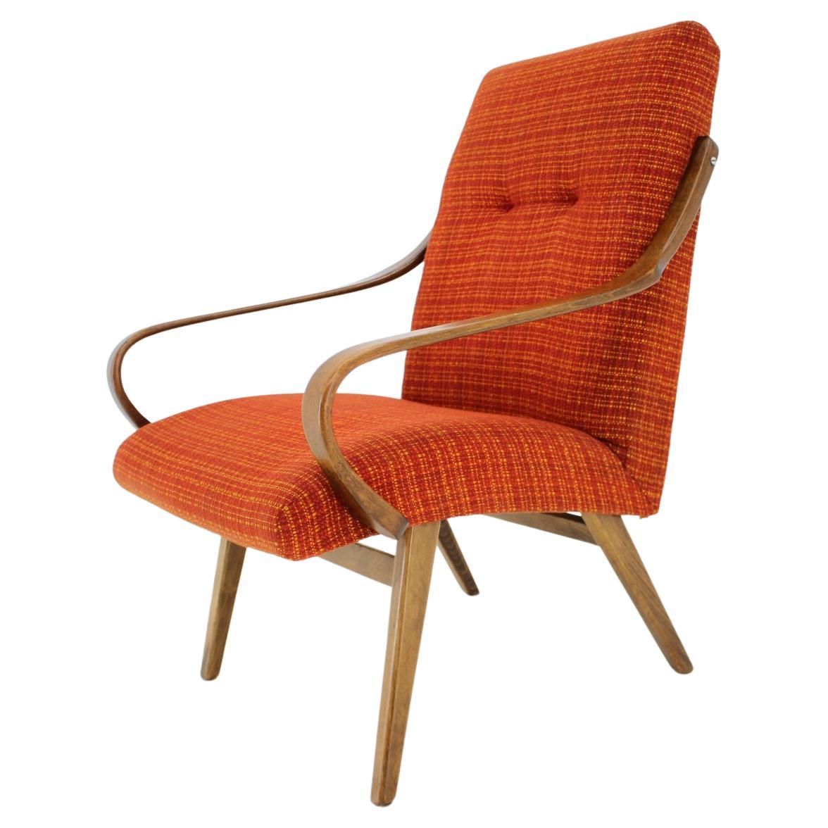 Fauteuil en hêtre des années 1960, Tchécoslovaquie 