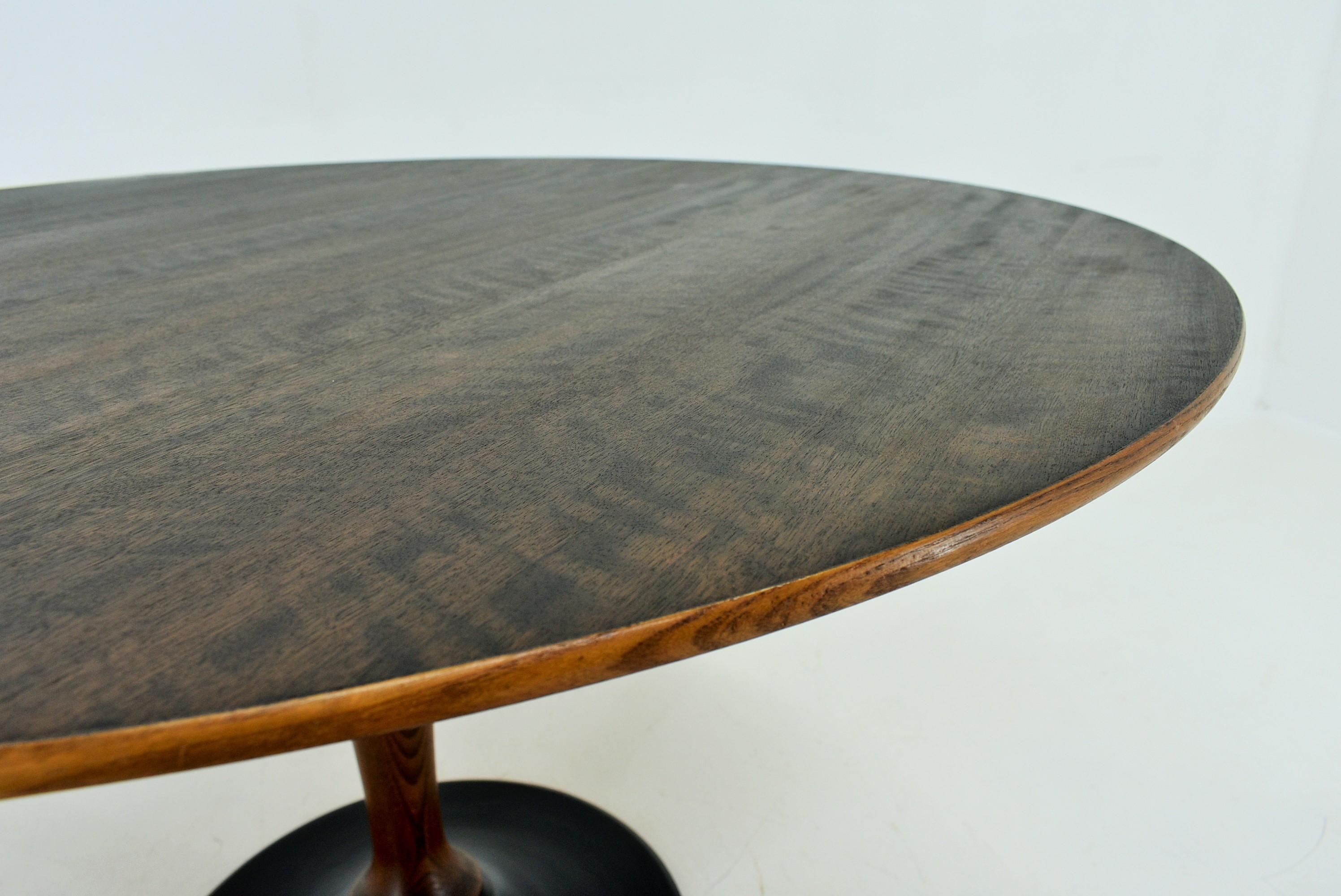 1960s Beech Round Dining Table, Czechoslovakia For Sale 9