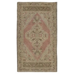 1960s Beige 
Red Vintage Turkish Mini Rug 2
 X 3
6"