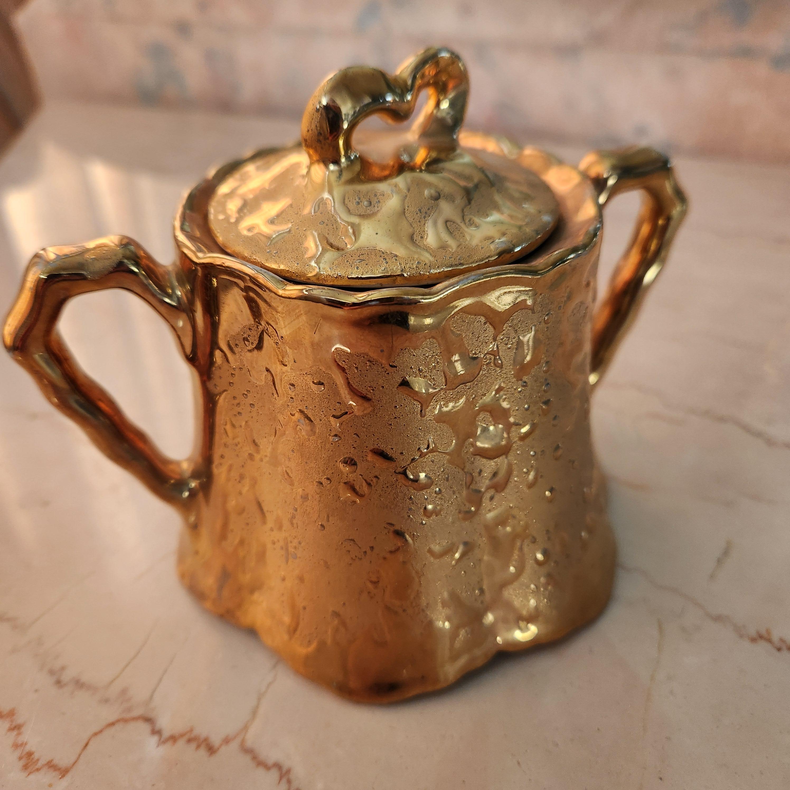 1960s Bel Terr China Creamer + Sugar Set Weeping Gold 22kt For Sale 2