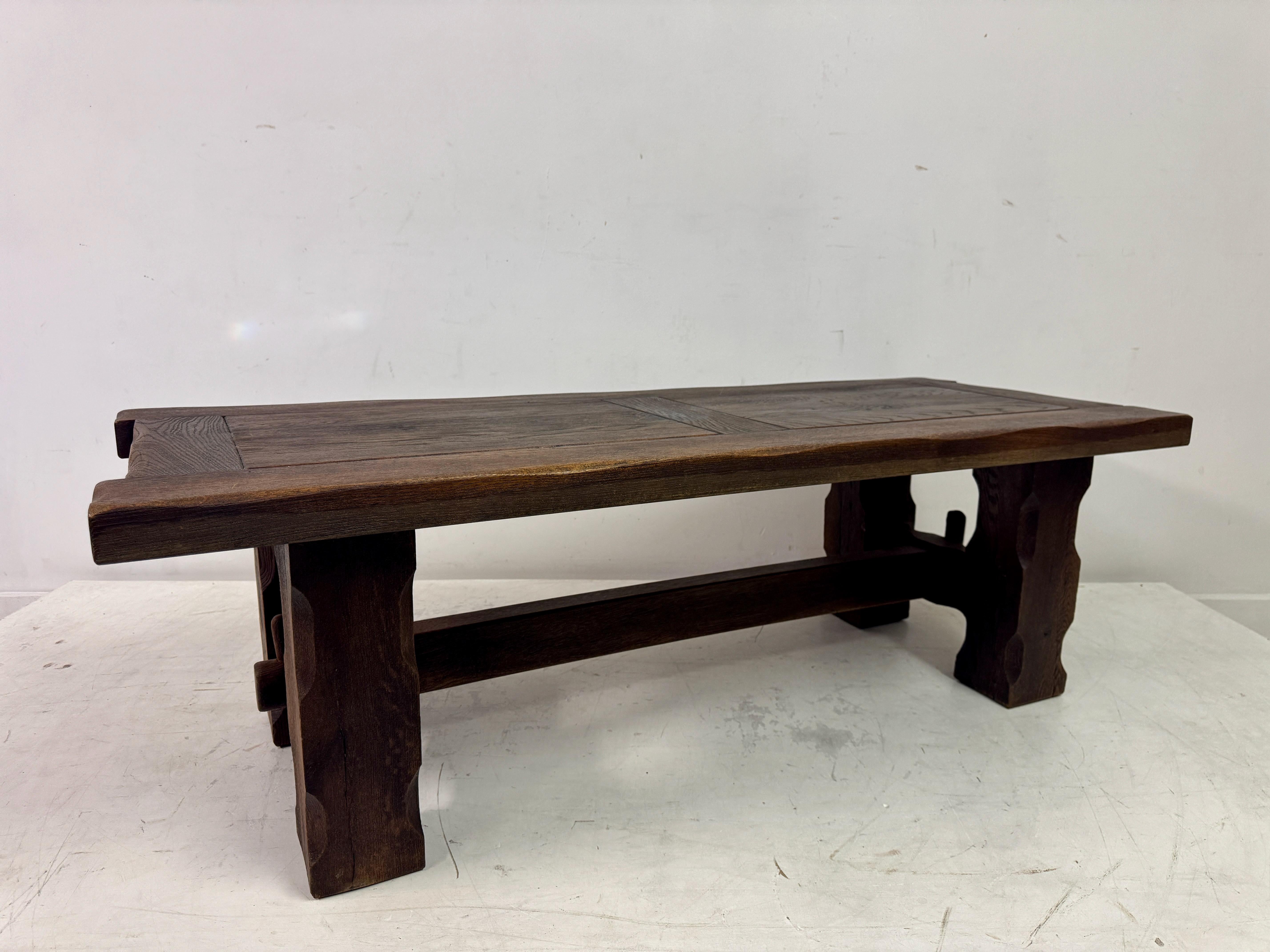 Tavolino belga brutalista degli anni '60 in Oak 5