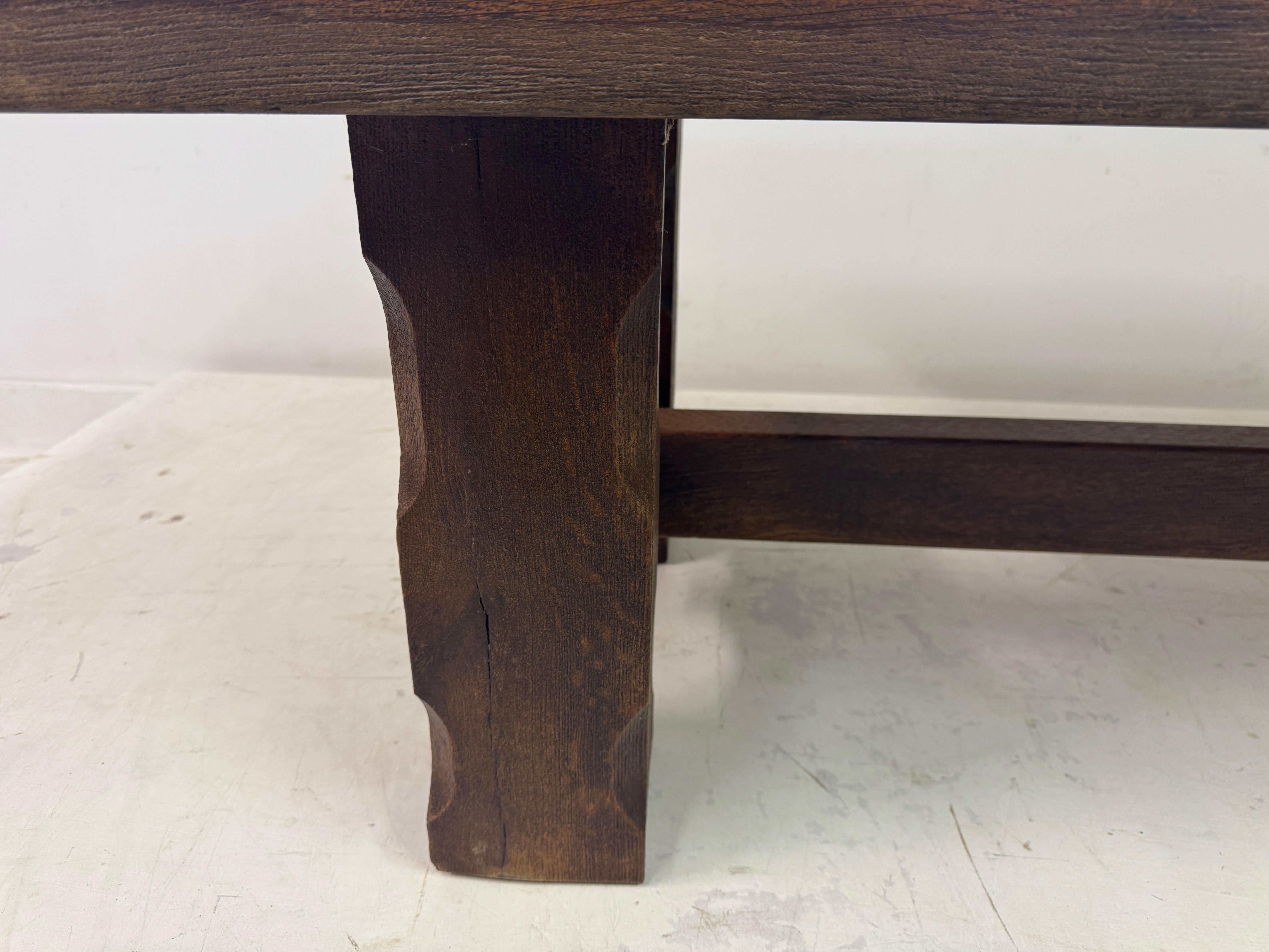 Quercia Tavolino belga brutalista degli anni '60 in Oak