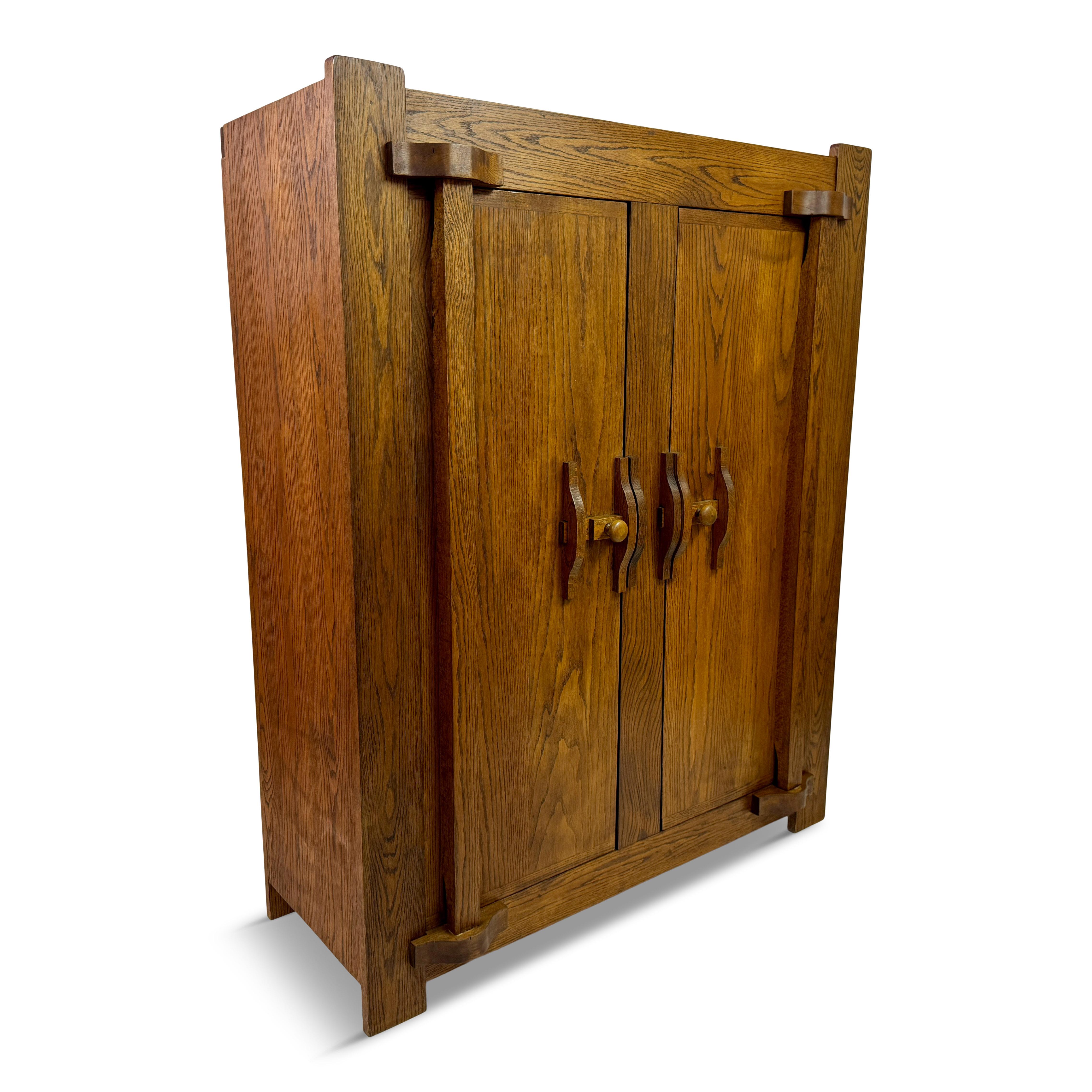 1960s Belgian Brutalist Oak Cupboard Highboard or Wardrobe For Sale 10
