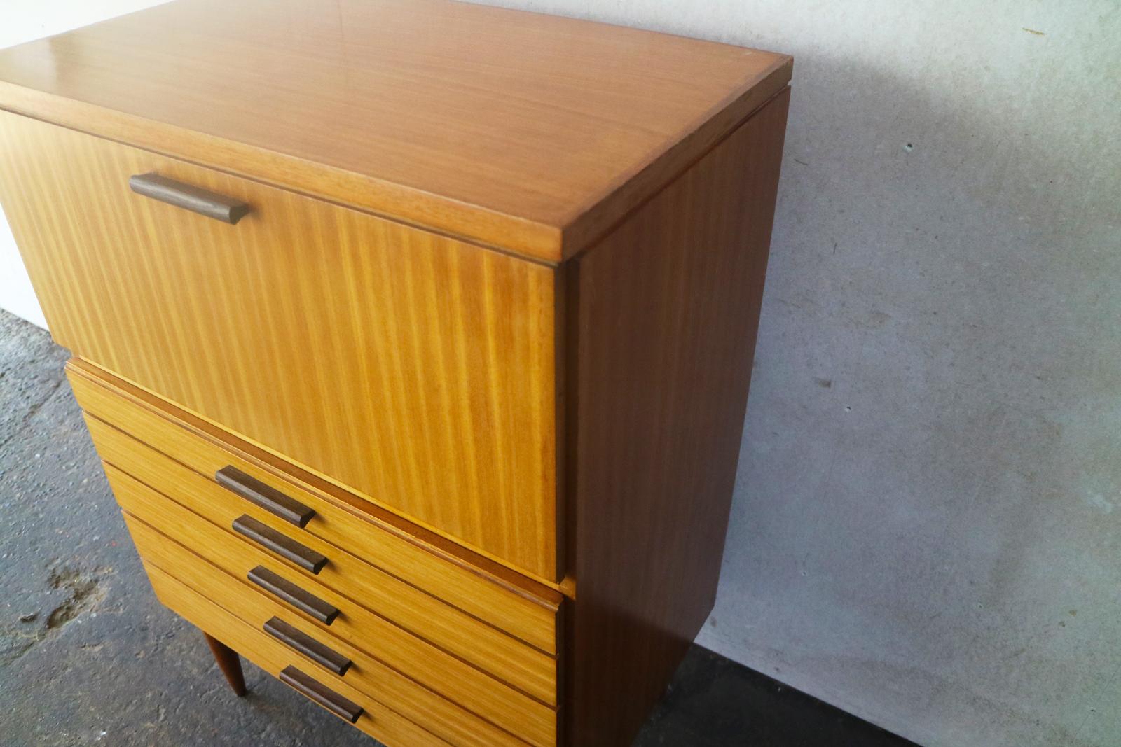 1960s Belgian Mid-Century Modern Bureau In Good Condition For Sale In London, GB