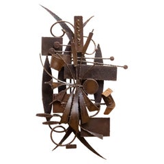 Sculture brutaliste a parete
