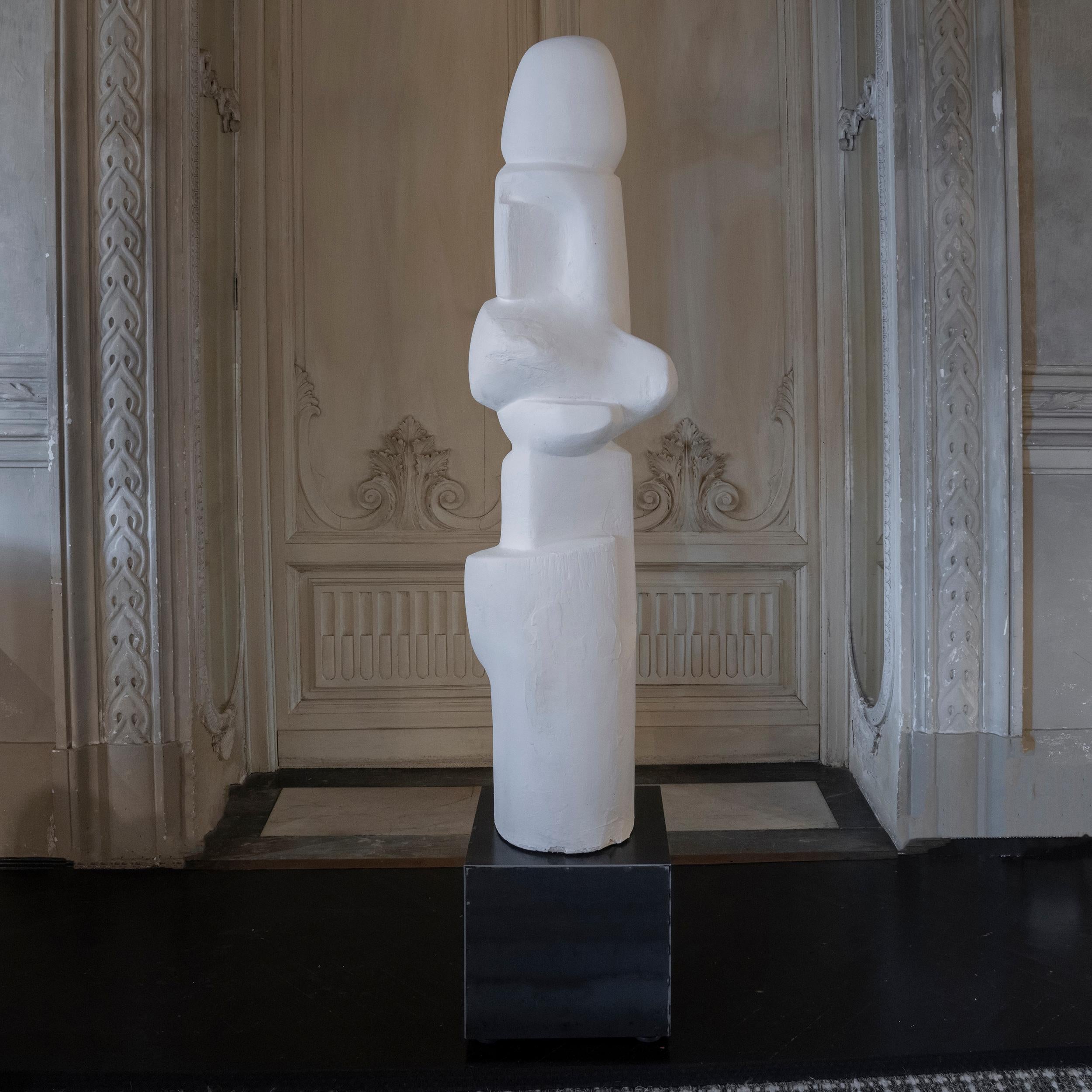 Mid-20th Century 1960's Belgium White Plaster Abstract Totem Sculpture, Natural Steel Base