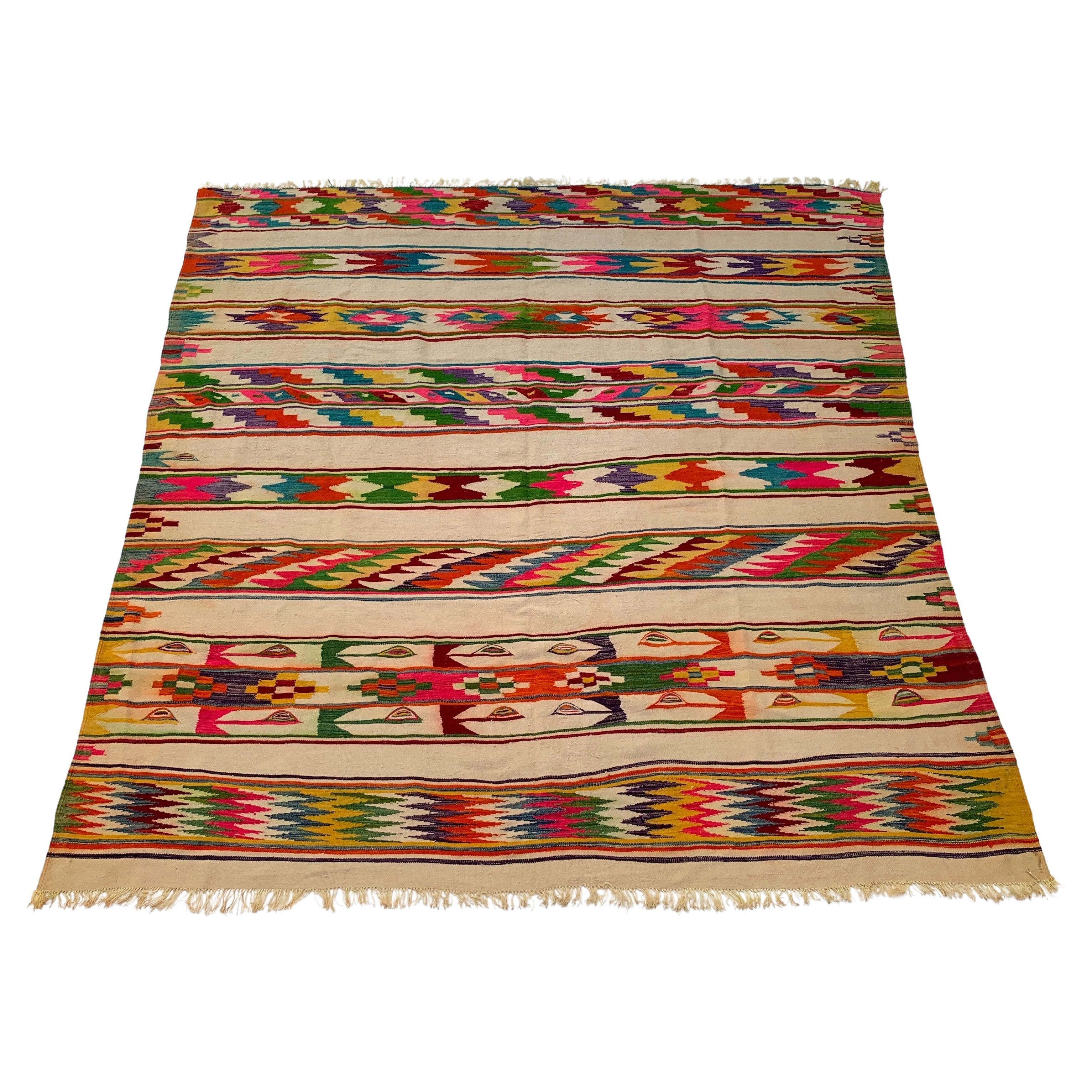 1960er Jahre Berber Handgefertigter algerischer geometrischer Wollteppich Throw 200x218cm  im Angebot