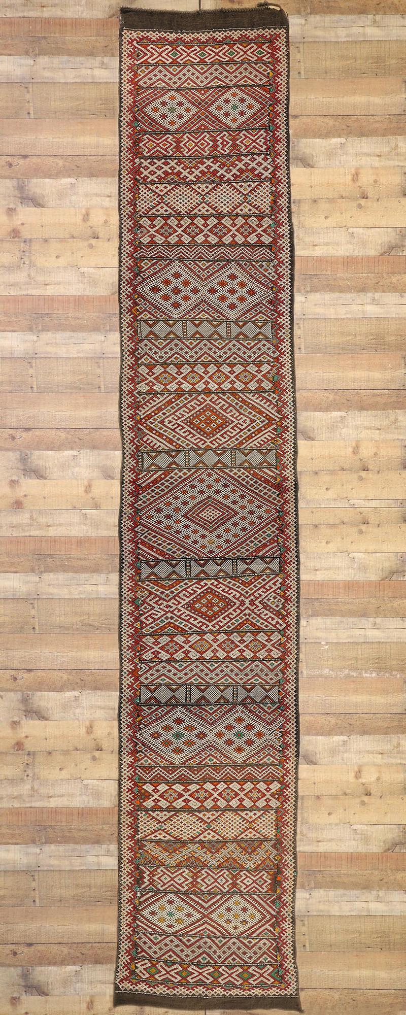 Alfombra Marroquí Zemmour Hanbel Bereber Colorida de Mediados de Siglo de 1960, 03'10 x 21'06 en venta 2