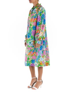 1960S BERGDORF GOODMAN White Cotton Purple And Blue Floral Dress With Sleeves