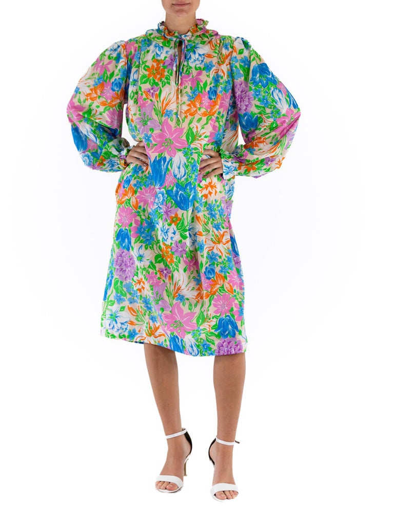 1960S Bergdorf Goodman White Cotton Purple And Blue Floral Dress With Sleeves For Sale 1