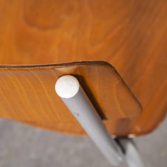 Ensemble de huit chaises de salle à manger empilables Berl & Cie des années 1960, Pagholz