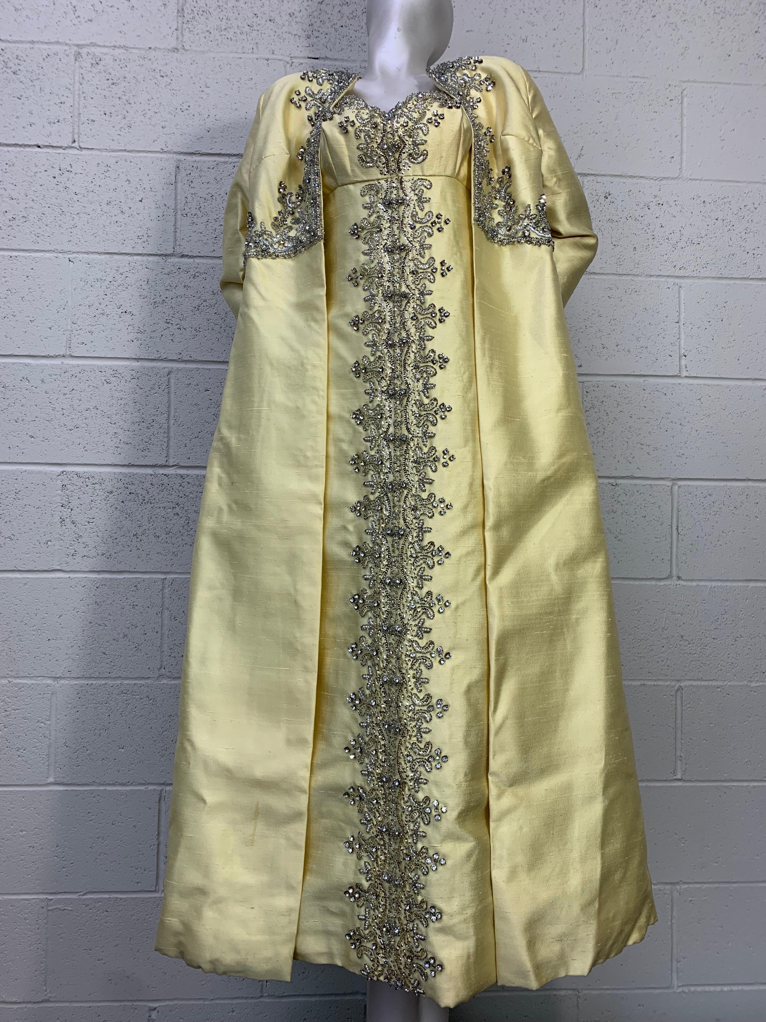 1960s Bernetti Citrine Silk Opera Coat & Dress Ensemble w Extravagant Beadwork In Excellent Condition In Gresham, OR