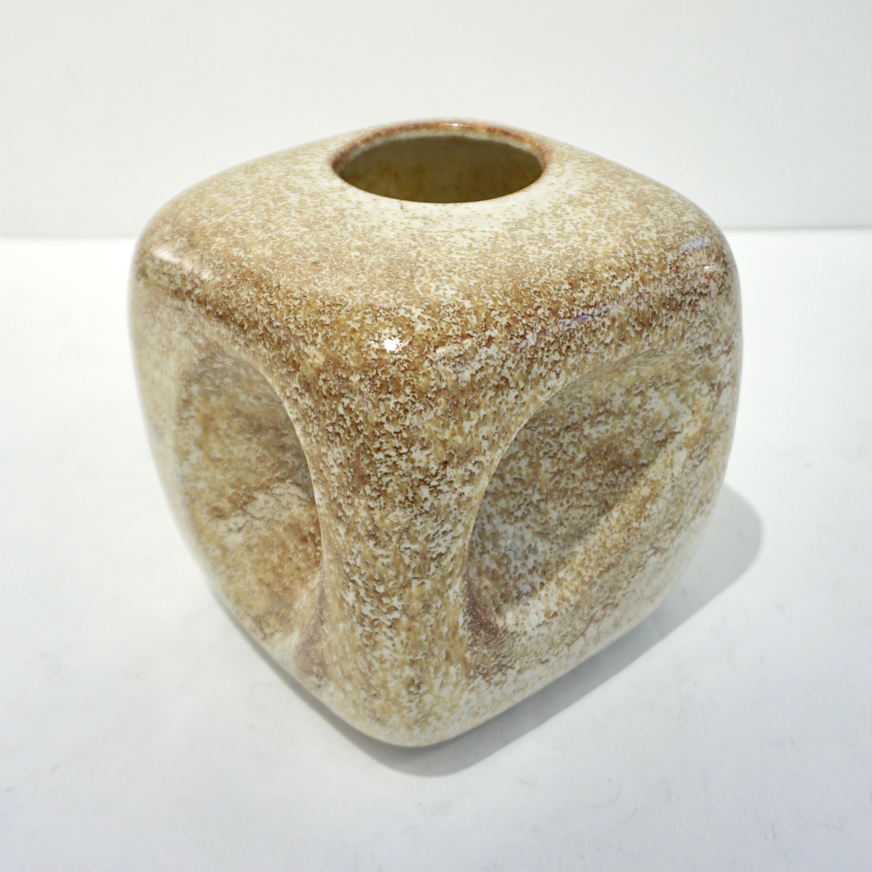 1960s Bertoncello Italian Vintage Ceramic Abstract Sculpture Beige Cubic Vase 7
