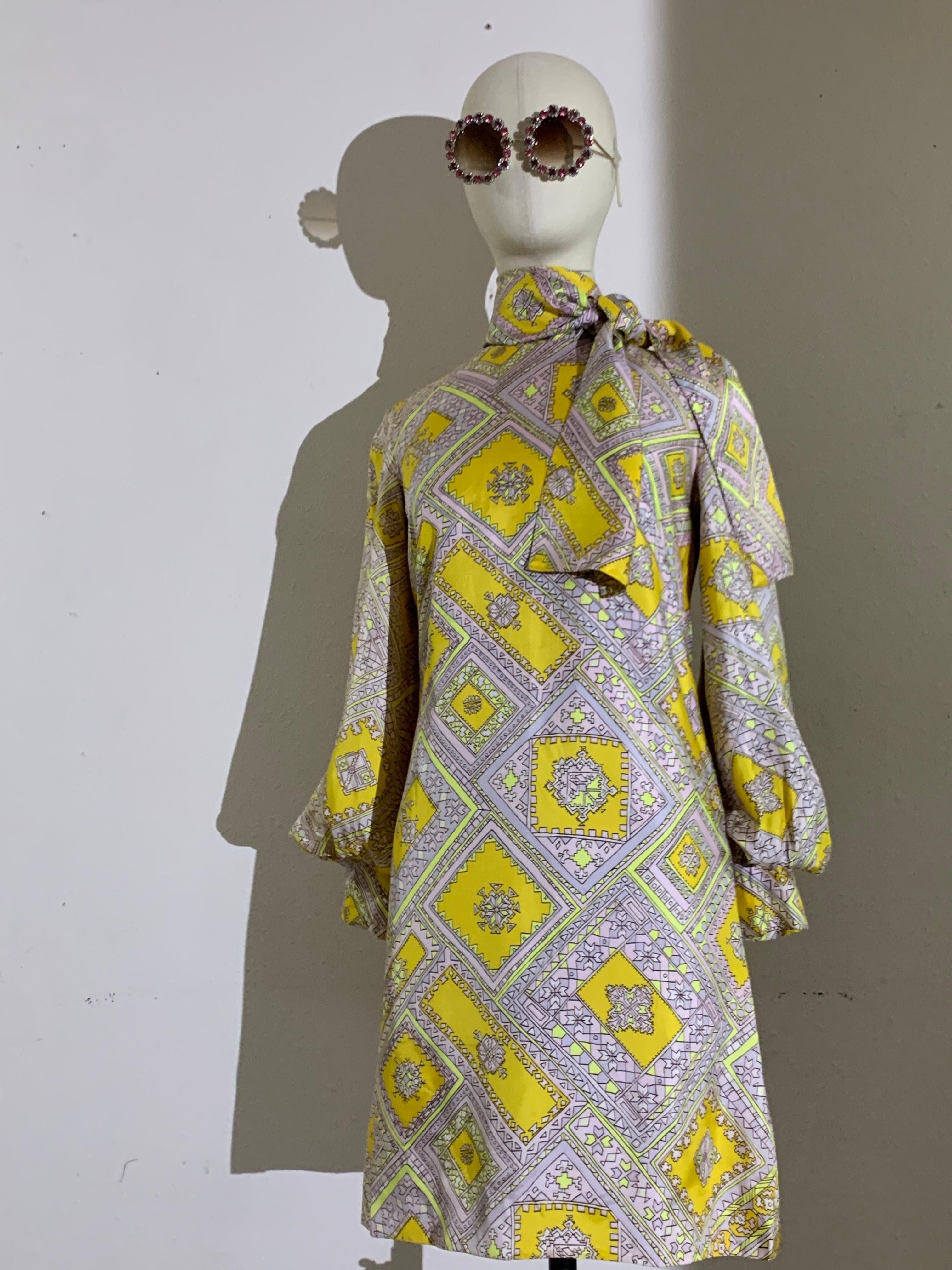 1960s Bias-Cut Satin Yellow & Lavender Tiled Medallion Print A-Line Dress w Bow For Sale 5