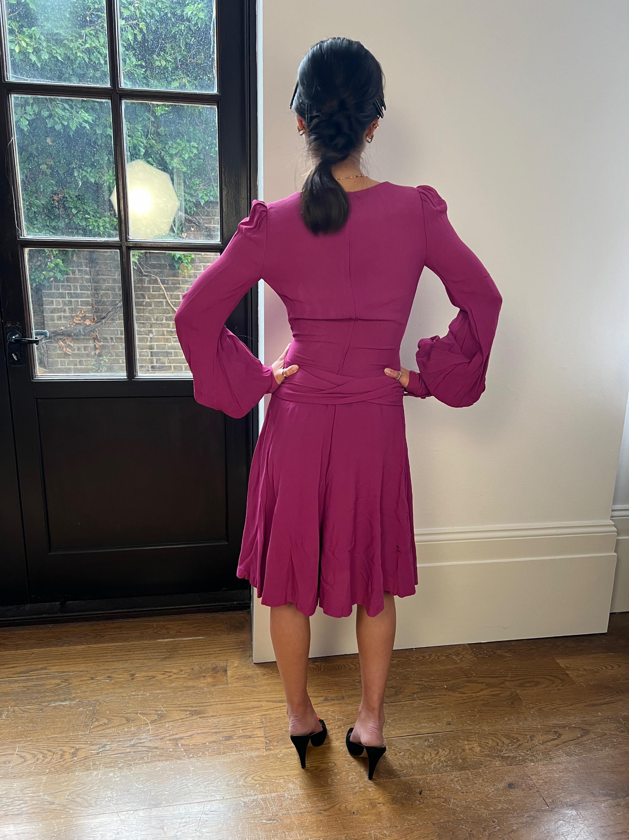 Vestido de manga larga Biba Crepe Fuschia años 60 en venta 2