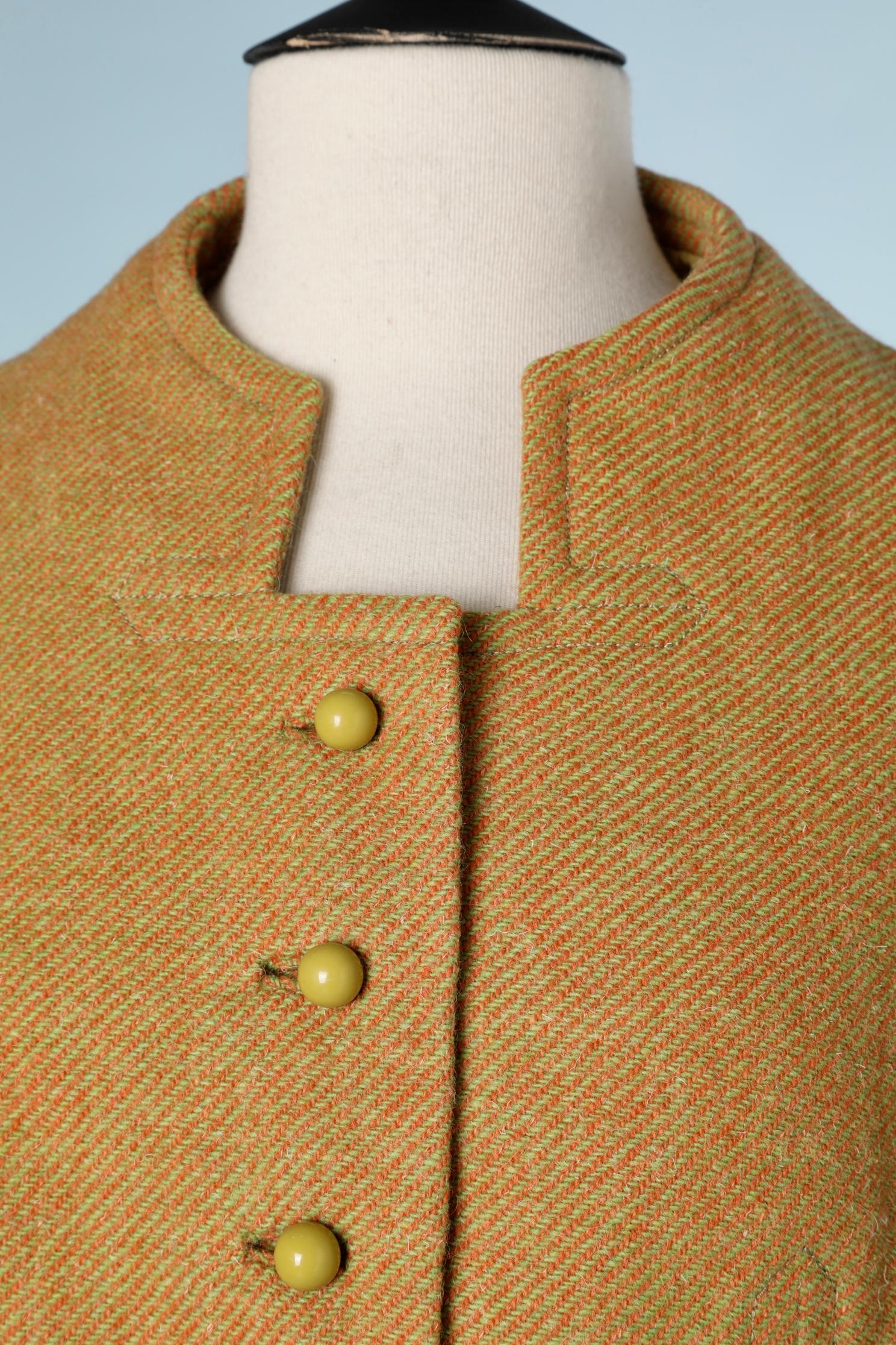 combinaison-jupe en laine bicolore des années 1960 . Jupe plissée.