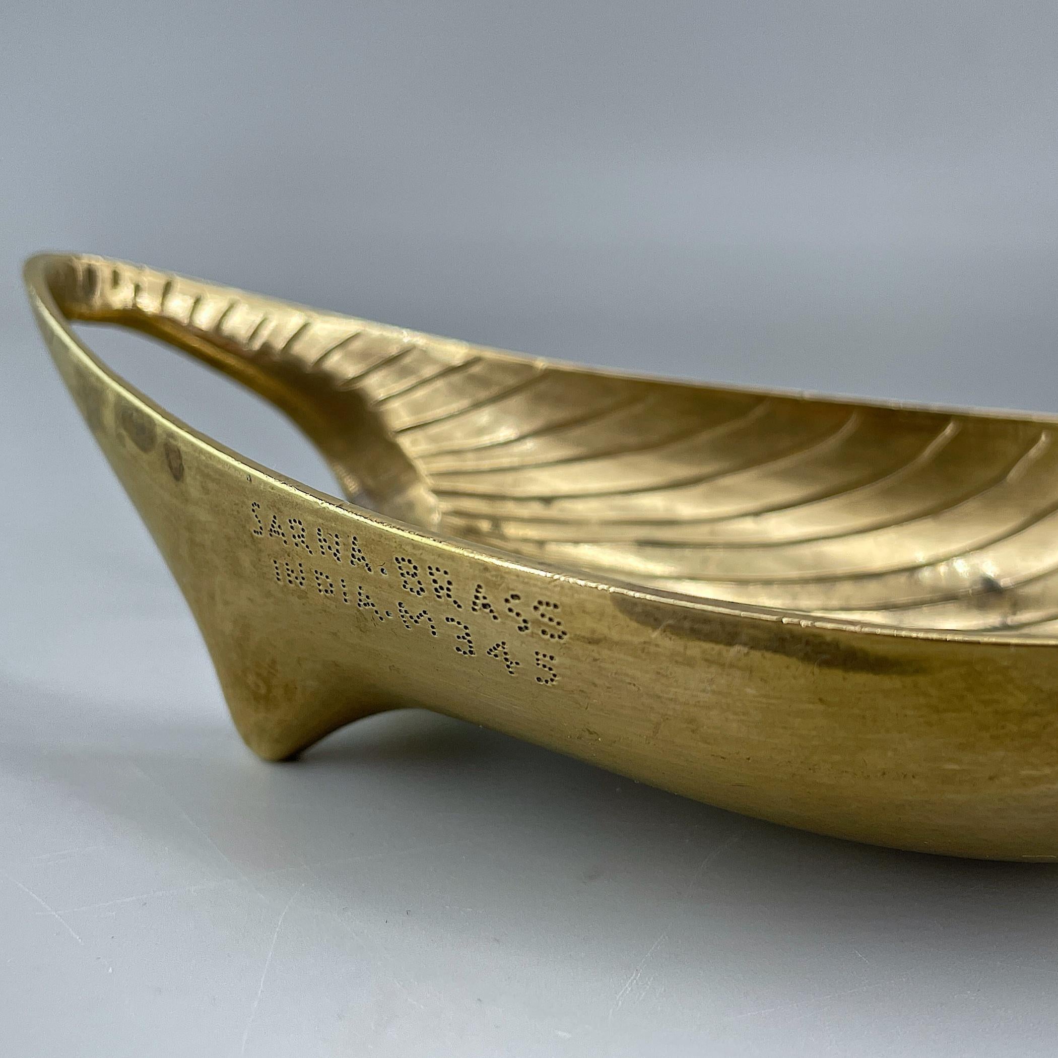 1960s, Biomorphic Sea Form Brass Table Dish For Sale 2