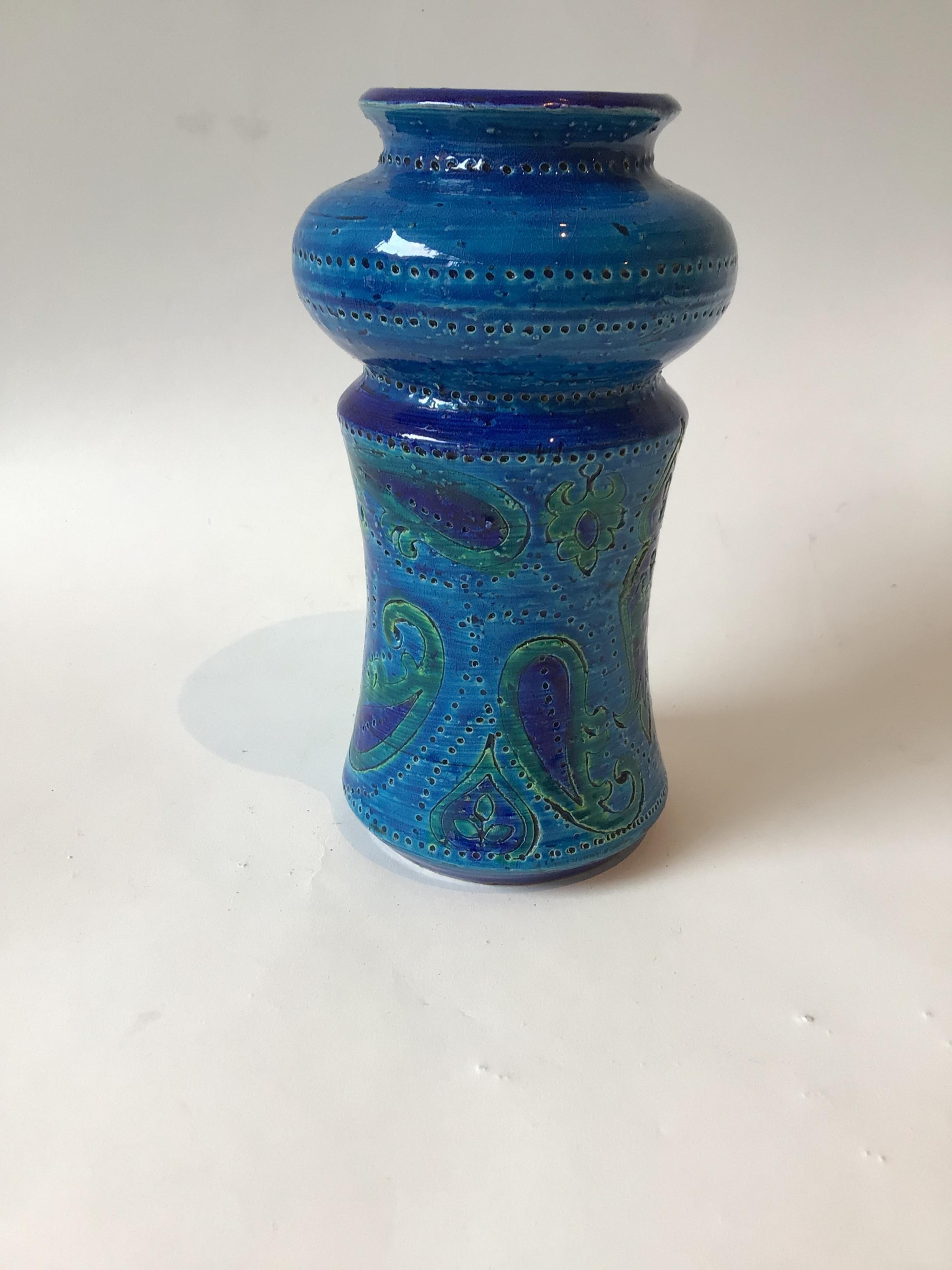 Milieu du XXe siècle Vase en céramique bleue Bitossi des années 1960 en vente