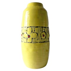 1960s Bitossi Ceramic Italian Modernist Yellow Flower Vase