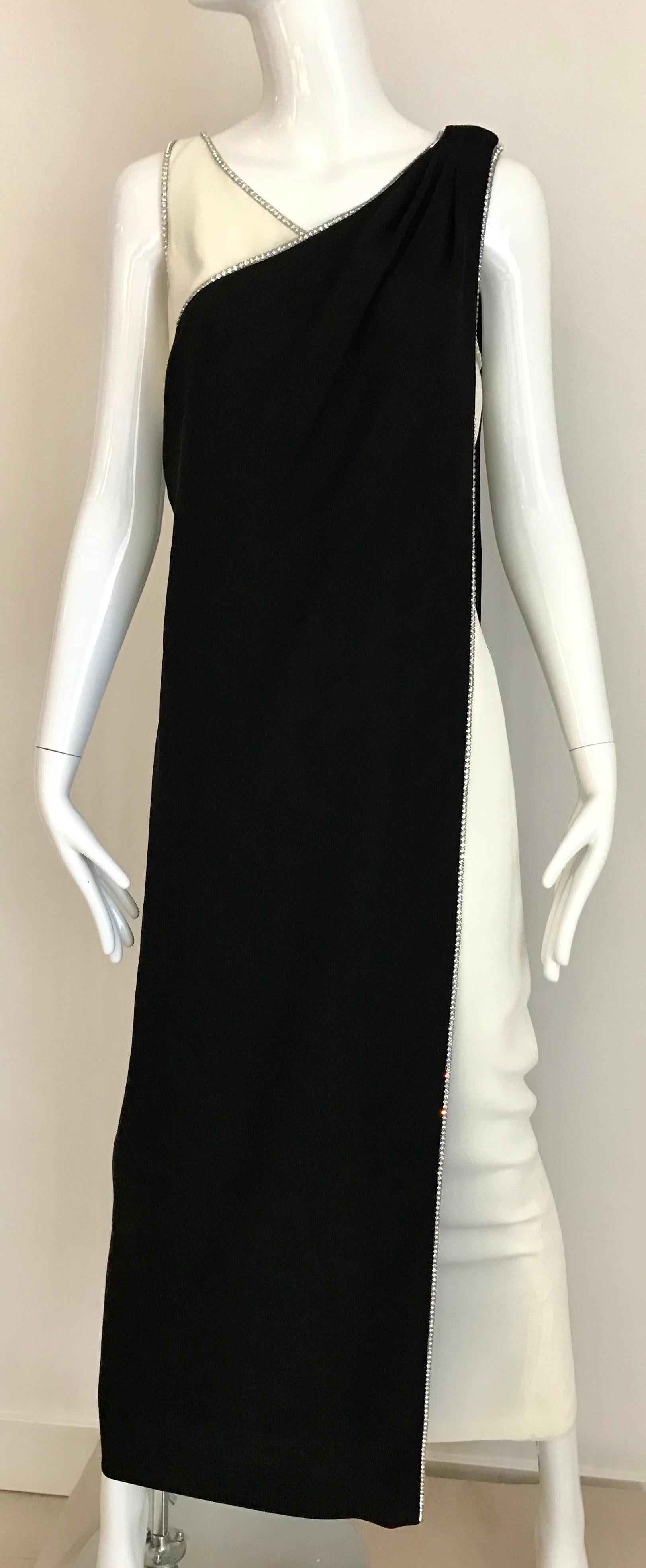 1960s Black and Cream Crepe Gown  4