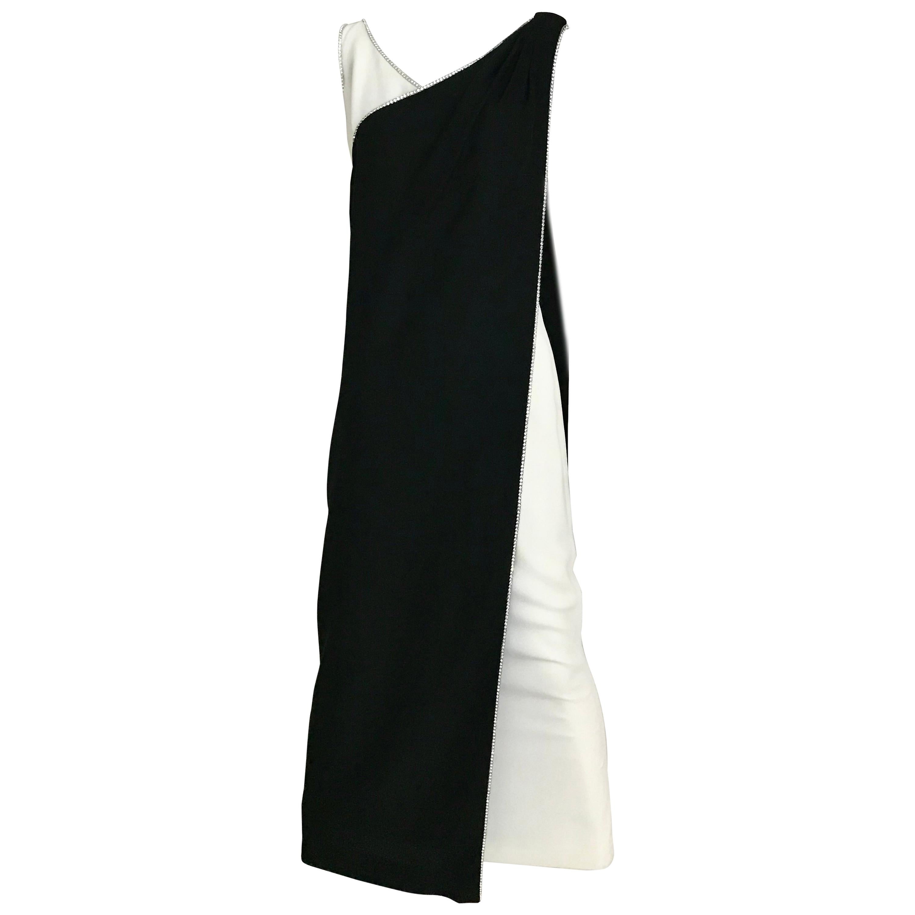 1960s Black and Cream Crepe Gown 