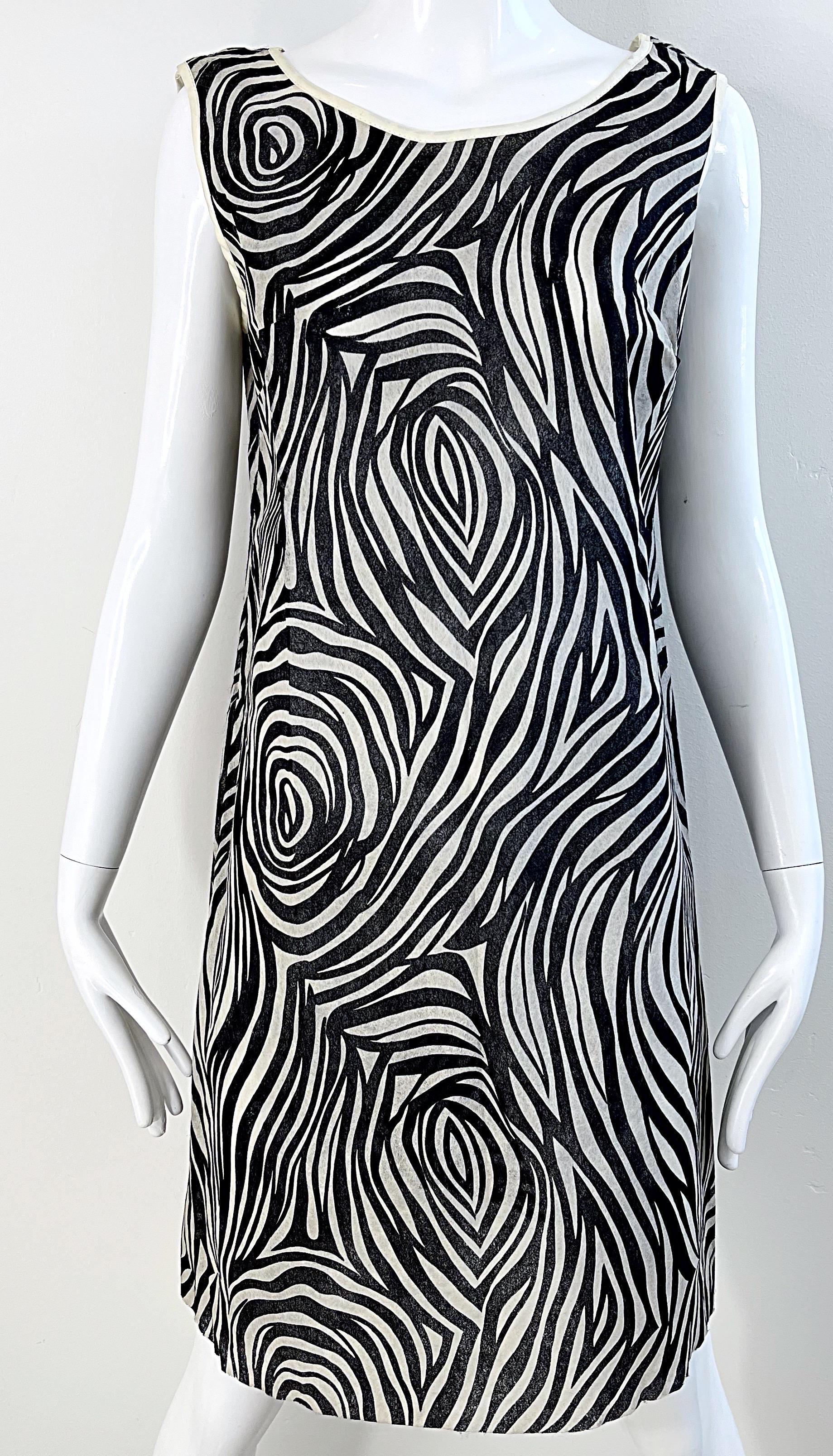 1960s Black and White Paper Shift Dress Psychedelic Zebra Print Mod Vintage 60s For Sale 5