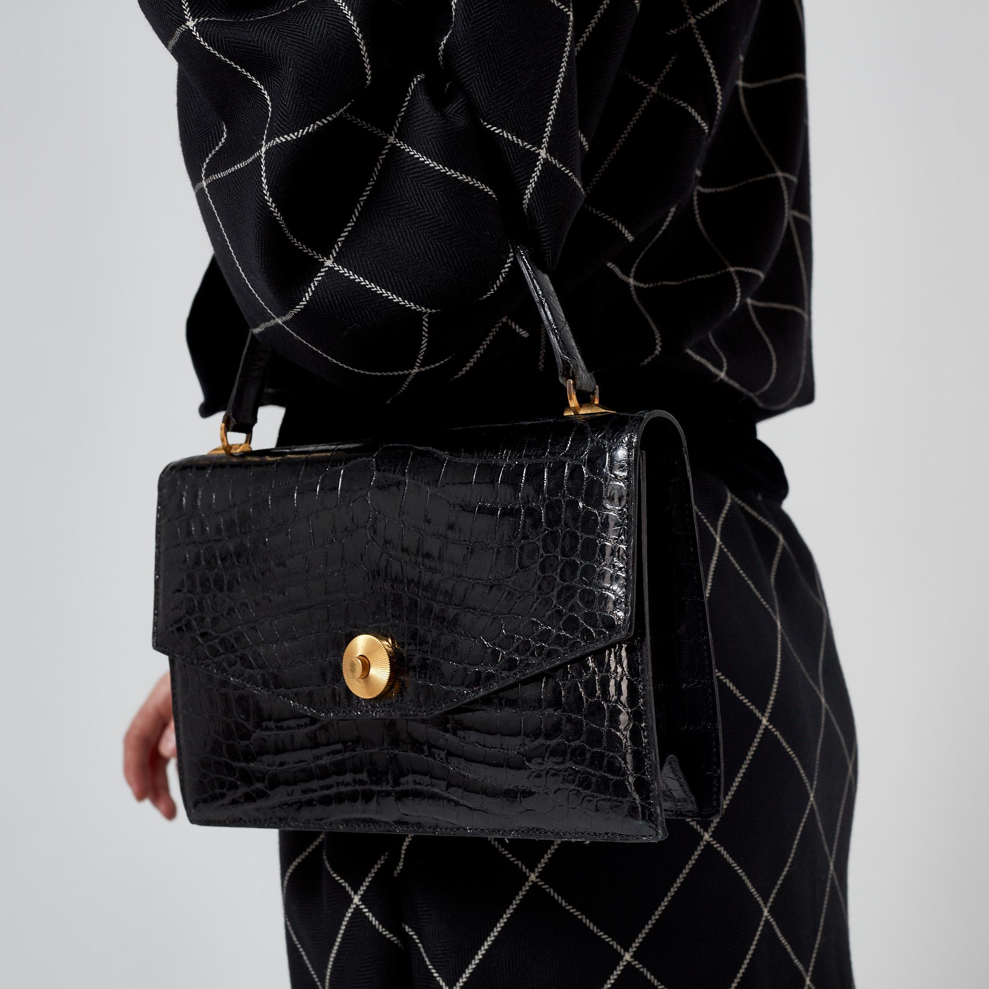 1960s Black Asprey Top Handle Crocodile Leather Bag For Sale 4