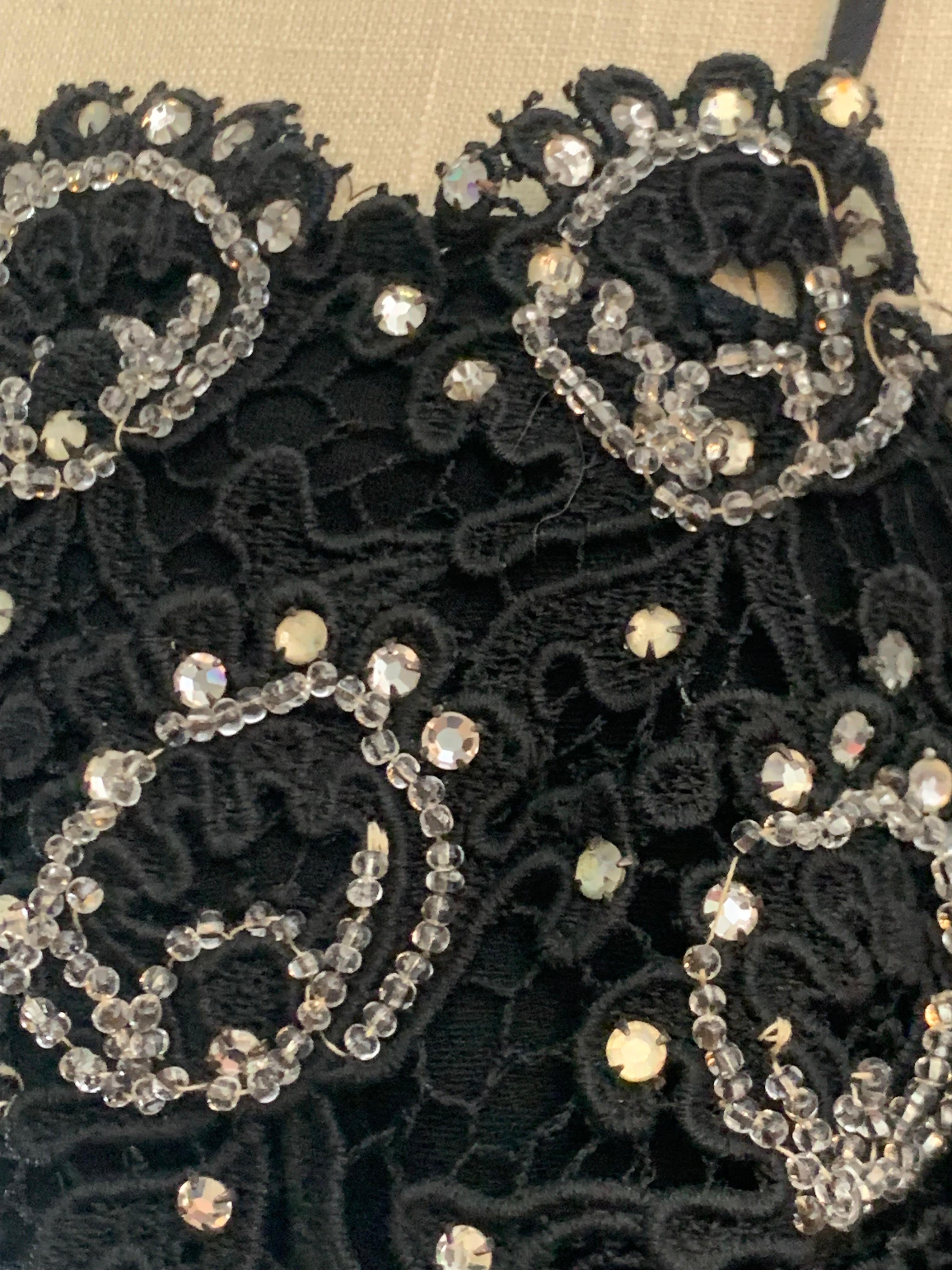 1960s Black Beaded Lace Bodice Cocktail Sheath Dress w Outrageous Fringe For Sale 12