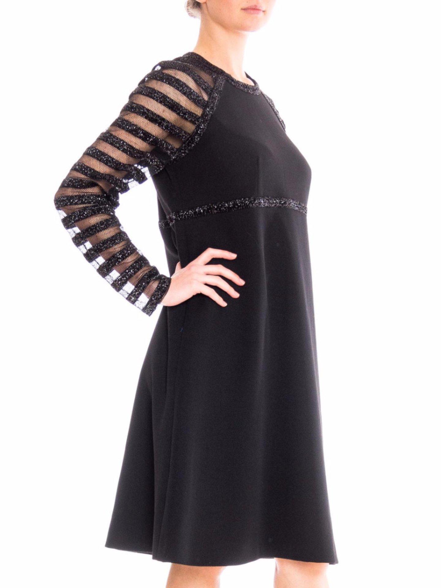 1960S JACQUELINE VANOYE Black Polyester Knit MOD Cocktail Dress With Mesh Lurex In Excellent Condition For Sale In New York, NY