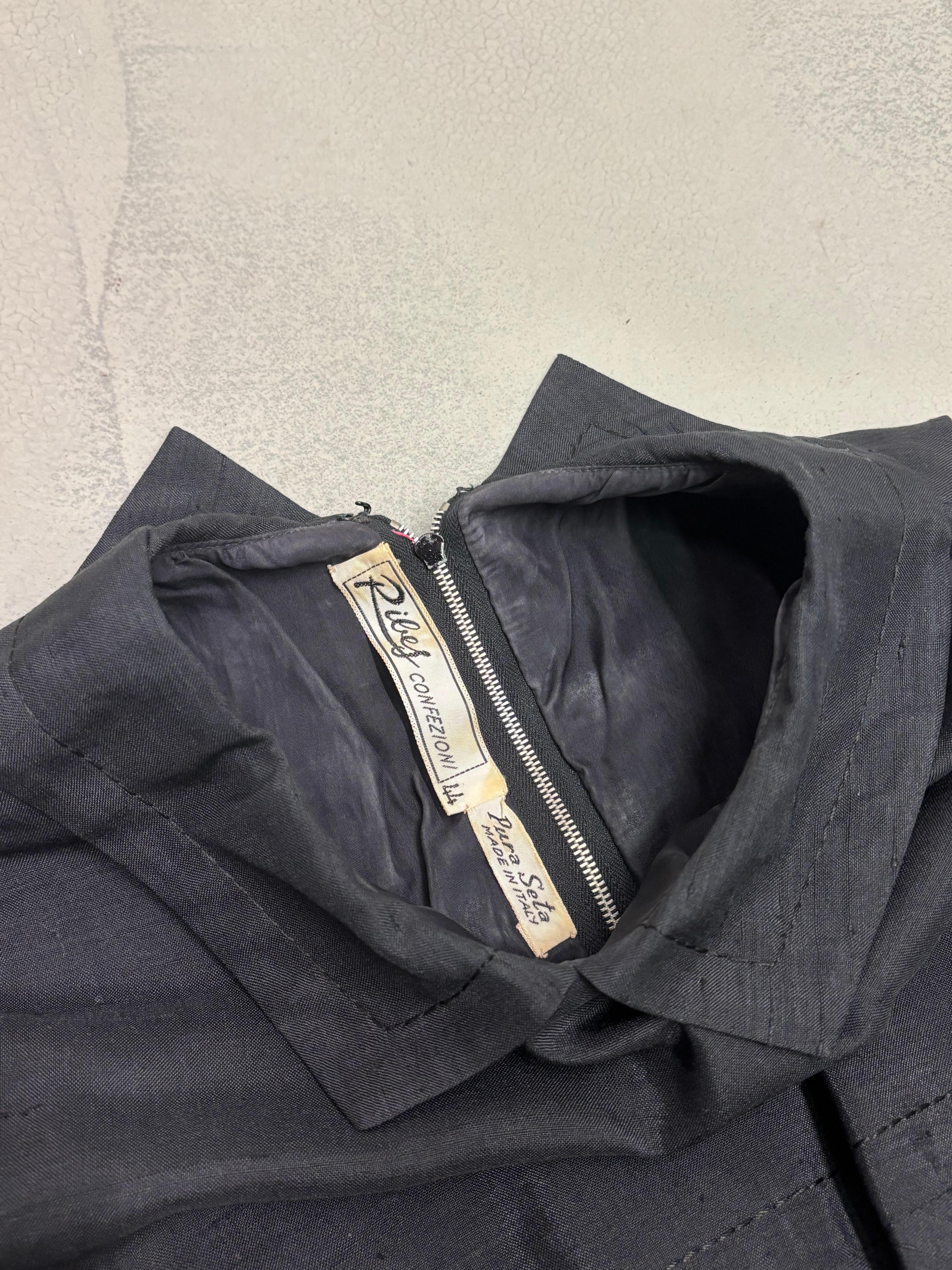 1960s black collared silk dress For Sale 1