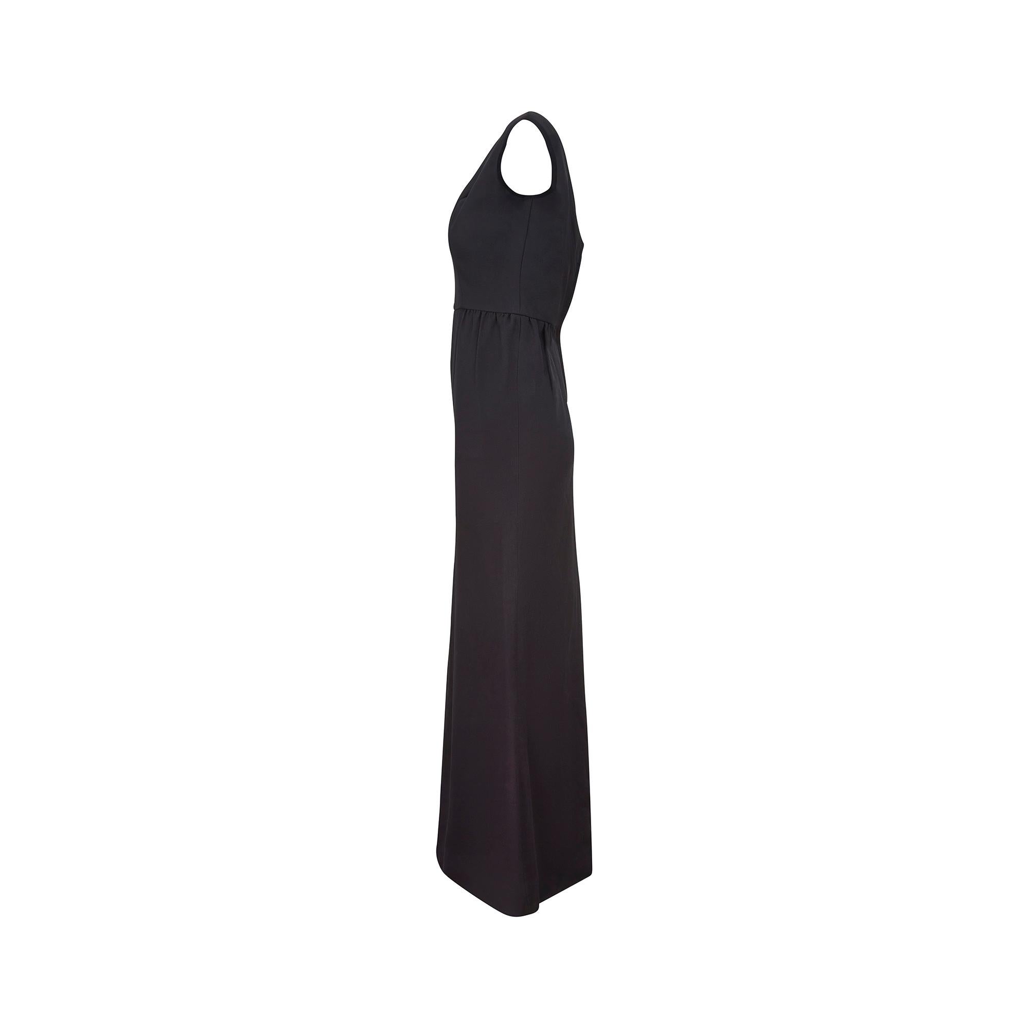 1960s Black Crepe Full Length Fishtail Evening Dress In Excellent Condition For Sale In London, GB