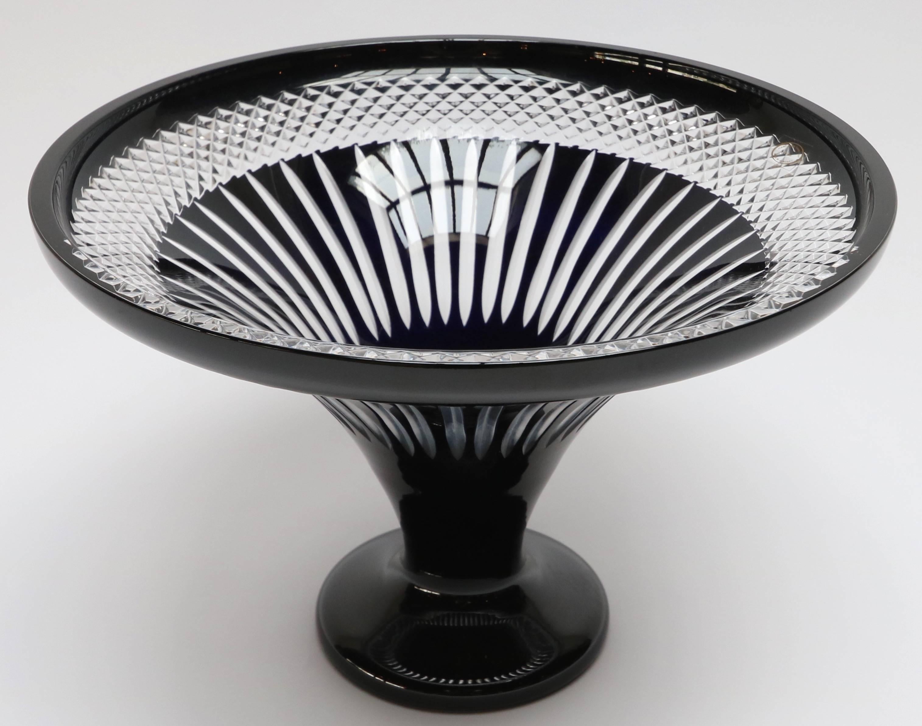 Beautiful cut-glass Hungarian pedestal bowl from the 1960s in black and clear glass in a detailed design.