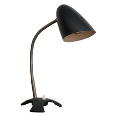 1960's Schwarz emailliert Bauhaus-Stil Schwanenhals Schreibtischlampe