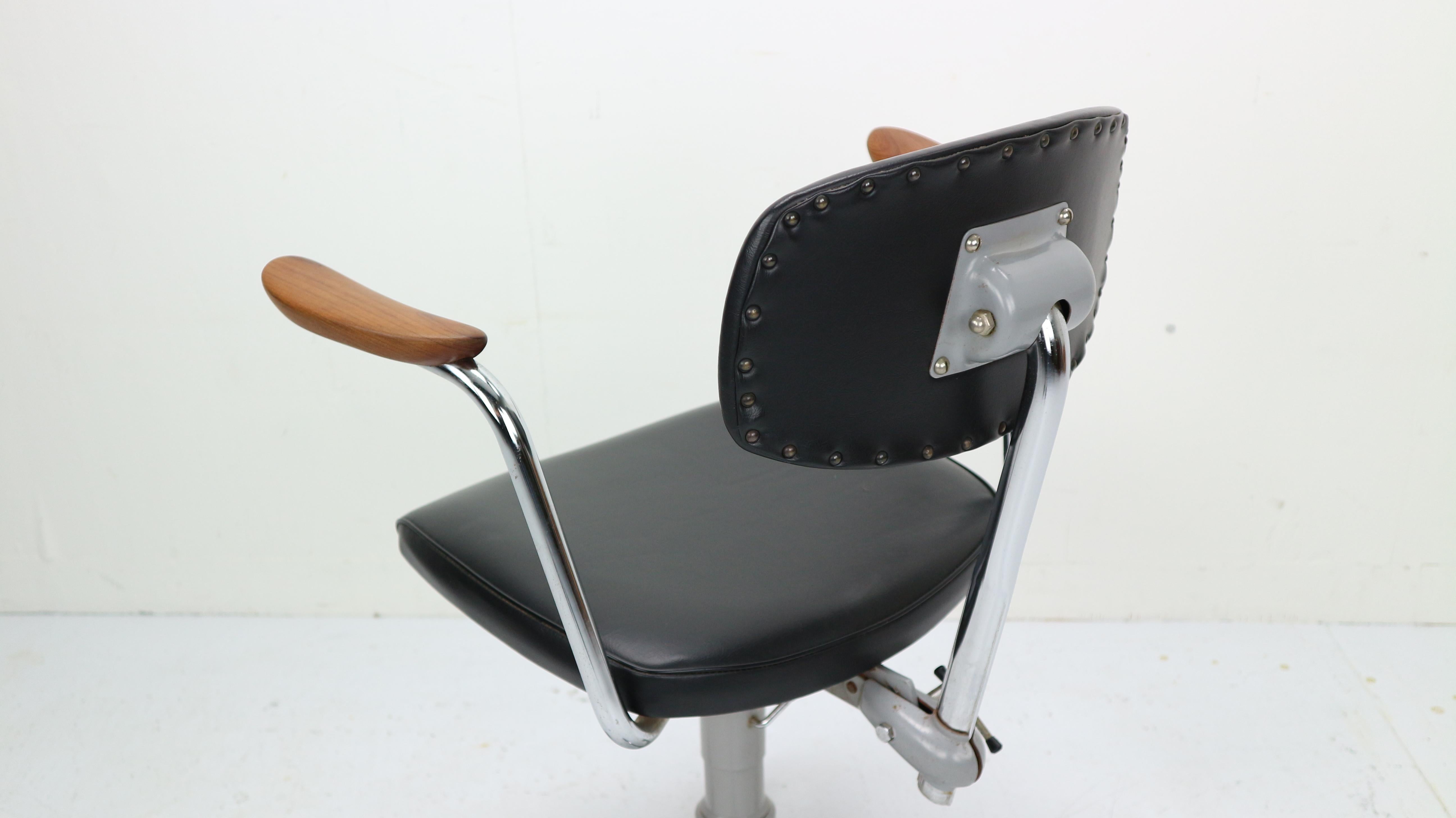 Mid-20th Century 1960s Black Faux Leather Office Chair by Hag Norway