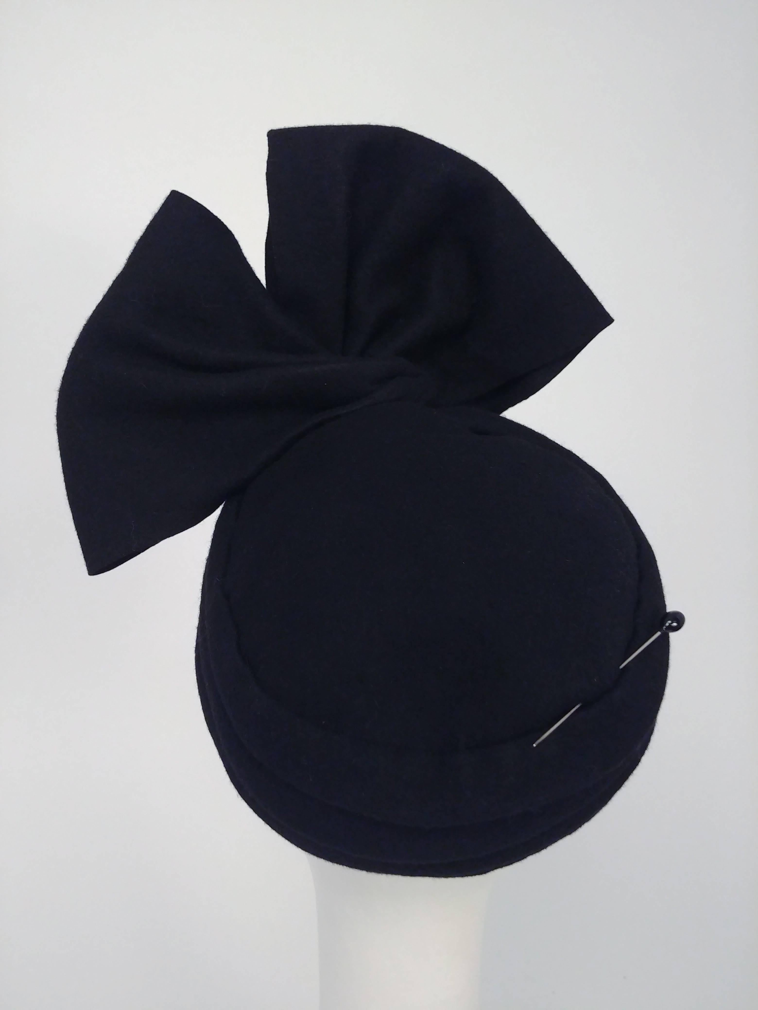 1960s Black Felt Structured Bow Hat 1