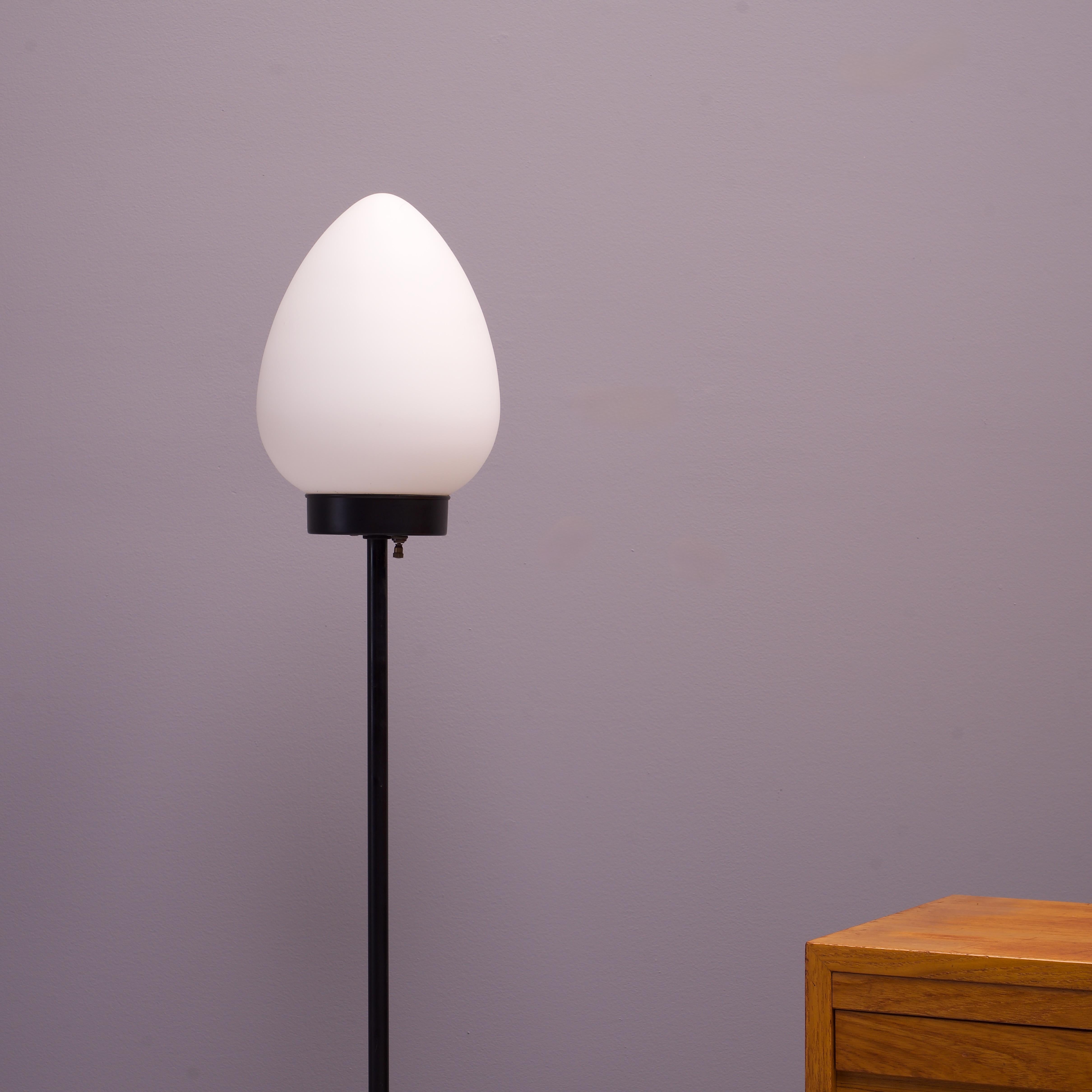 Painted 1960s Black Floor Lamp with Frosted Gumdrop Lampshade Vintage like Laurel For Sale